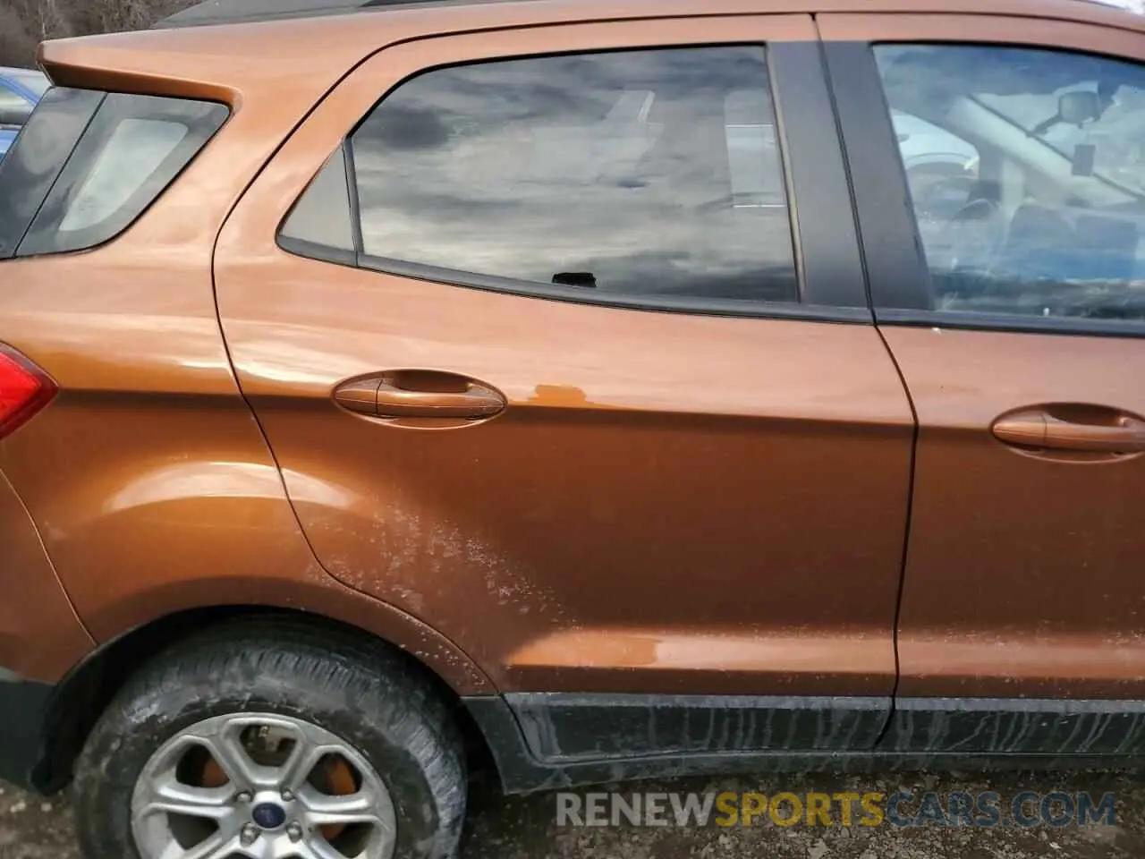 10 Photograph of a damaged car MAJ6S3GLXLC317881 FORD ECOSPORT 2020