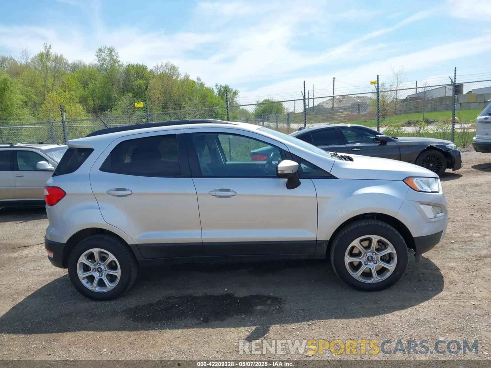 13 Photograph of a damaged car MAJ6S3GLXLC367129 FORD ECOSPORT 2020