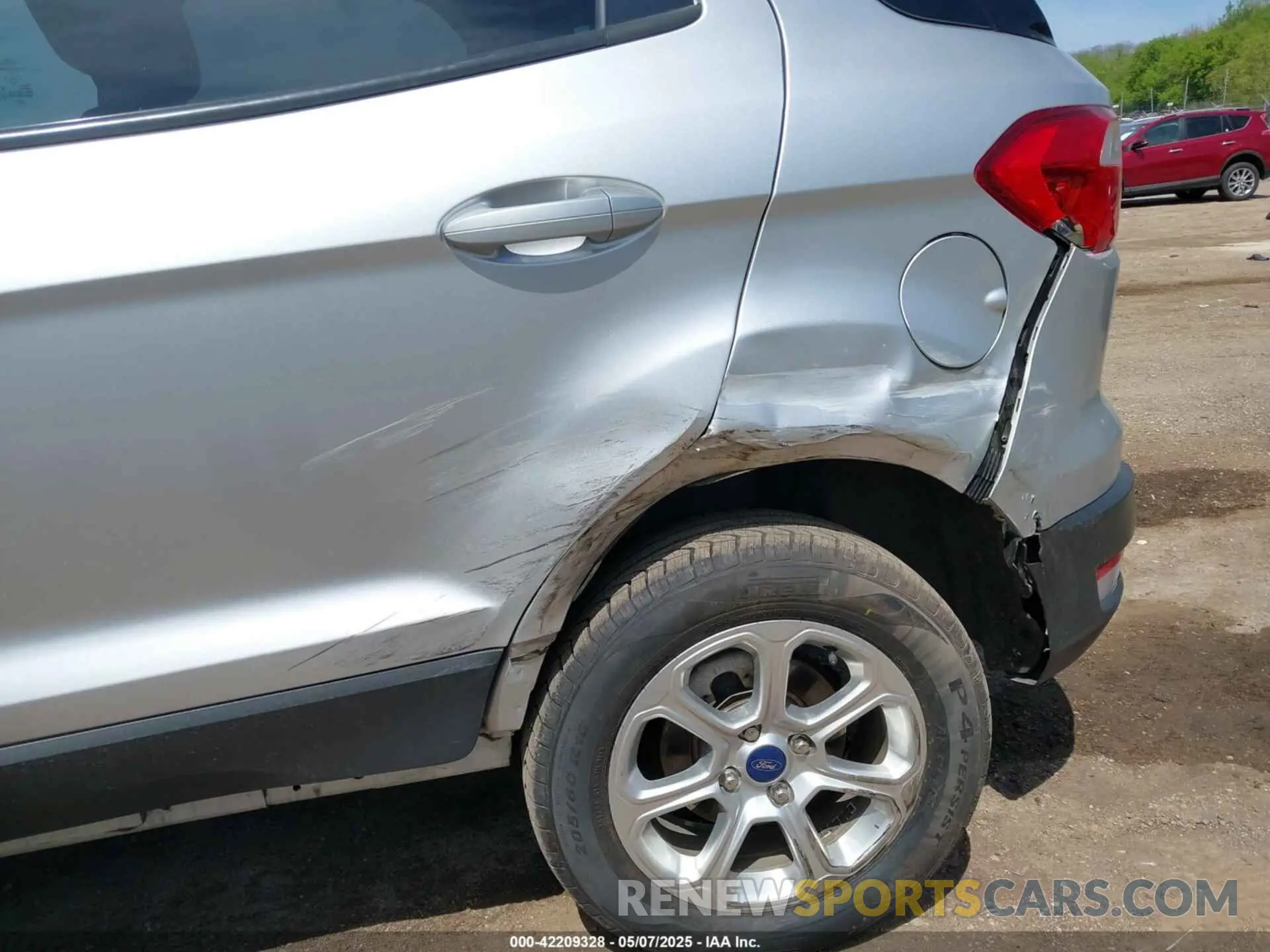 6 Photograph of a damaged car MAJ6S3GLXLC367129 FORD ECOSPORT 2020