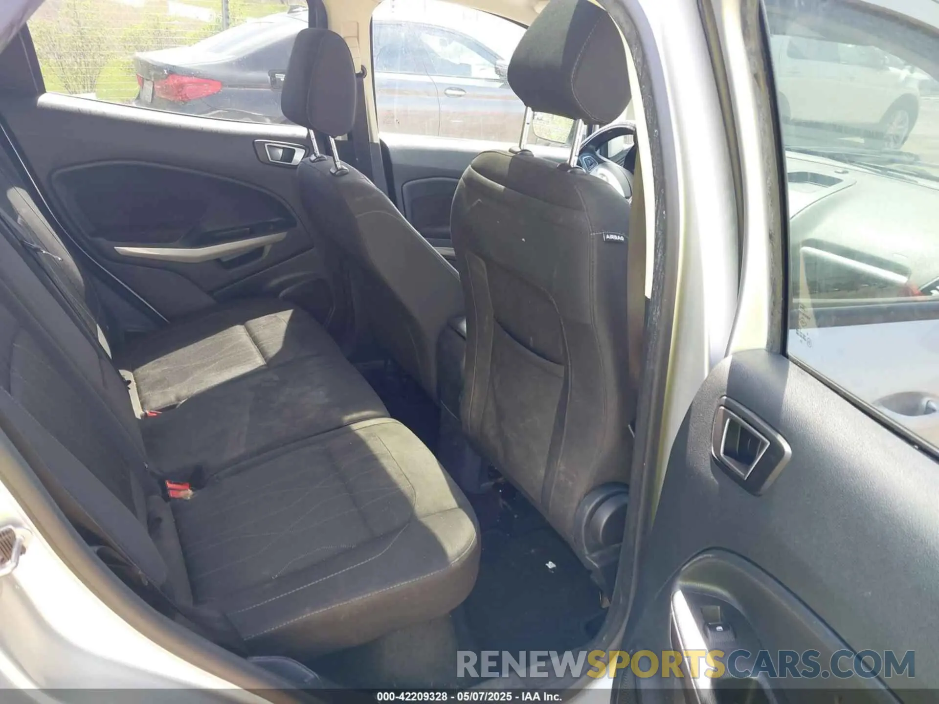 8 Photograph of a damaged car MAJ6S3GLXLC367129 FORD ECOSPORT 2020