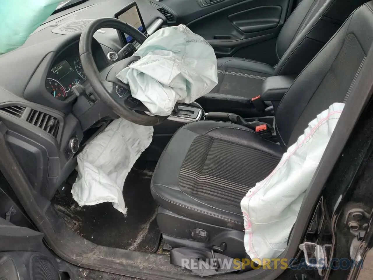 7 Фотография поврежденного автомобиля MAJ6S3JL0LC364376 FORD ECOSPORT 2020