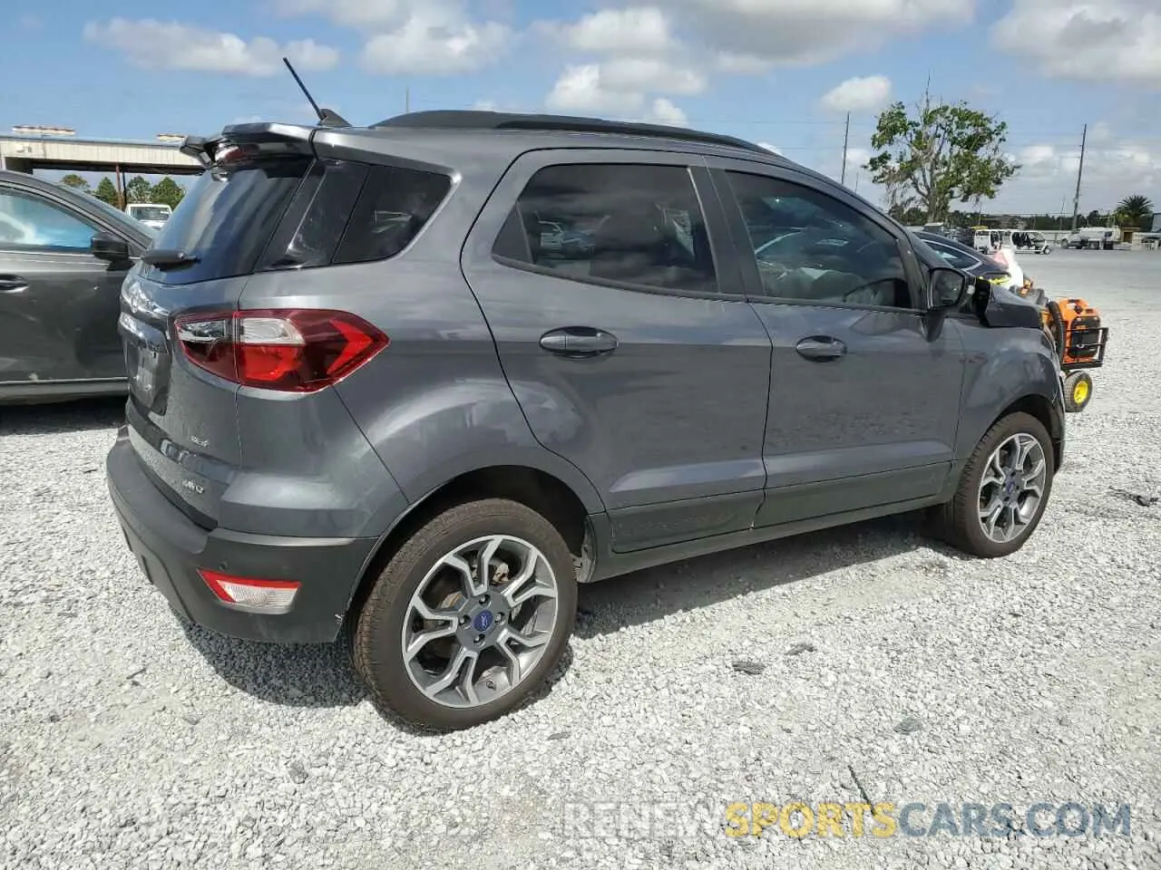 3 Фотография поврежденного автомобиля MAJ6S3JL2LC389215 FORD ECOSPORT 2020