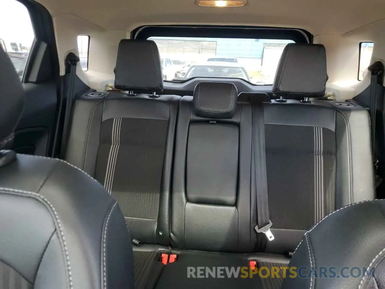10 Фотография поврежденного автомобиля MAJ6S3JLXLC353370 FORD ECOSPORT 2020