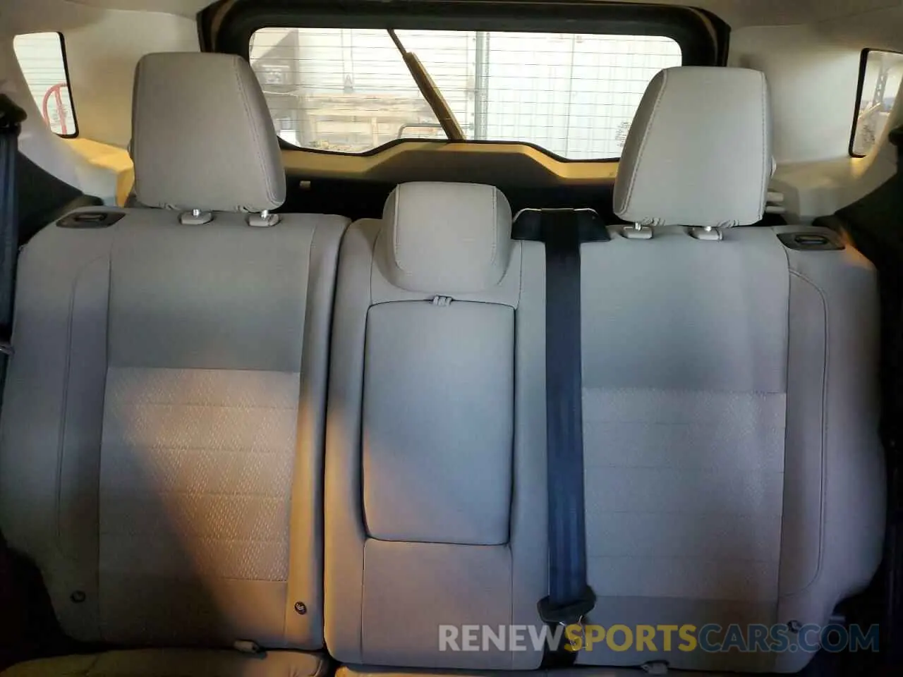 10 Фотография поврежденного автомобиля MAJ3S2FE0MC438226 FORD ECOSPORT 2021