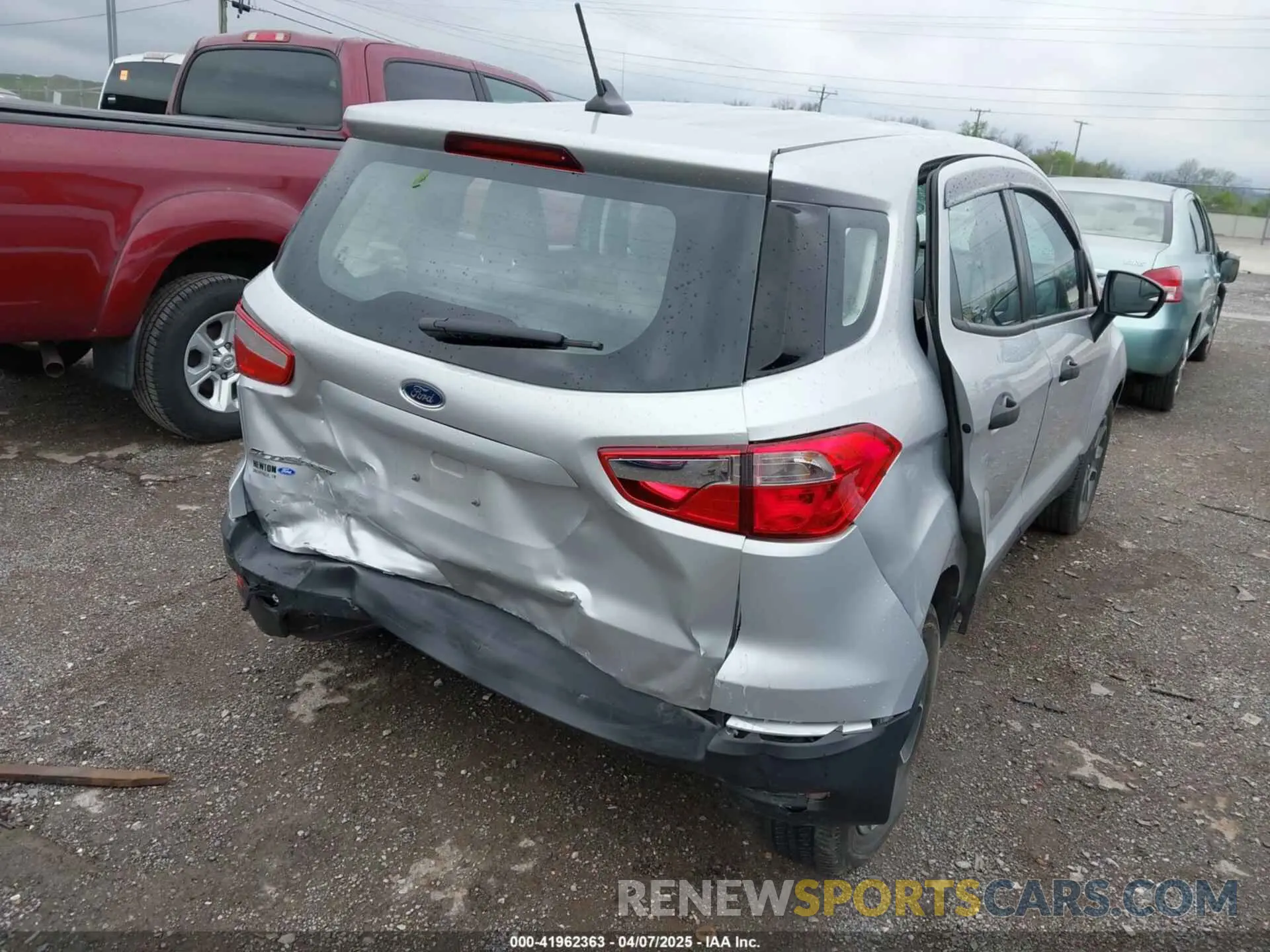 4 Фотография поврежденного автомобиля MAJ3S2FE7MC444802 FORD ECOSPORT 2021