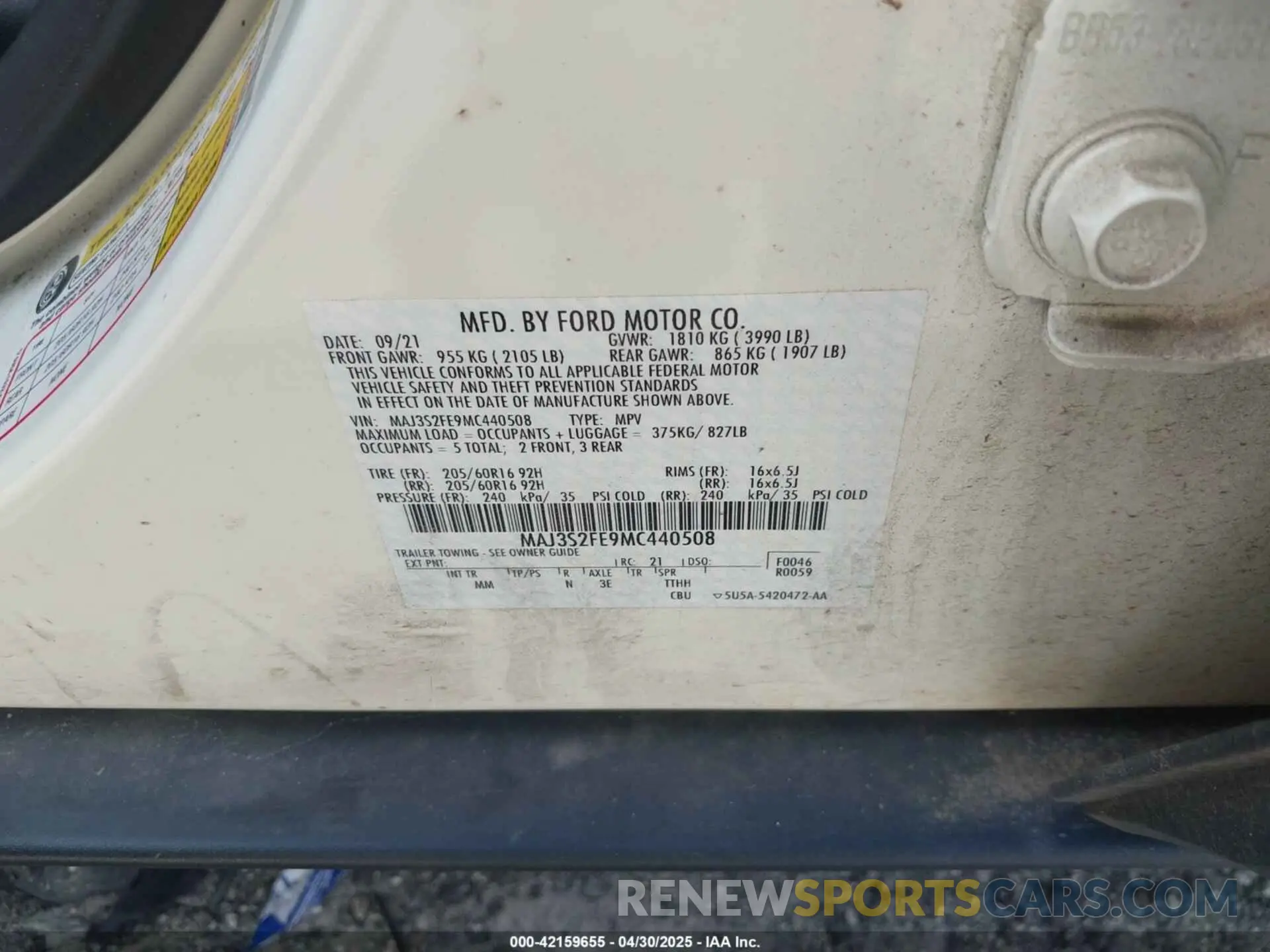 9 Фотография поврежденного автомобиля MAJ3S2FE9MC440508 FORD ECOSPORT 2021