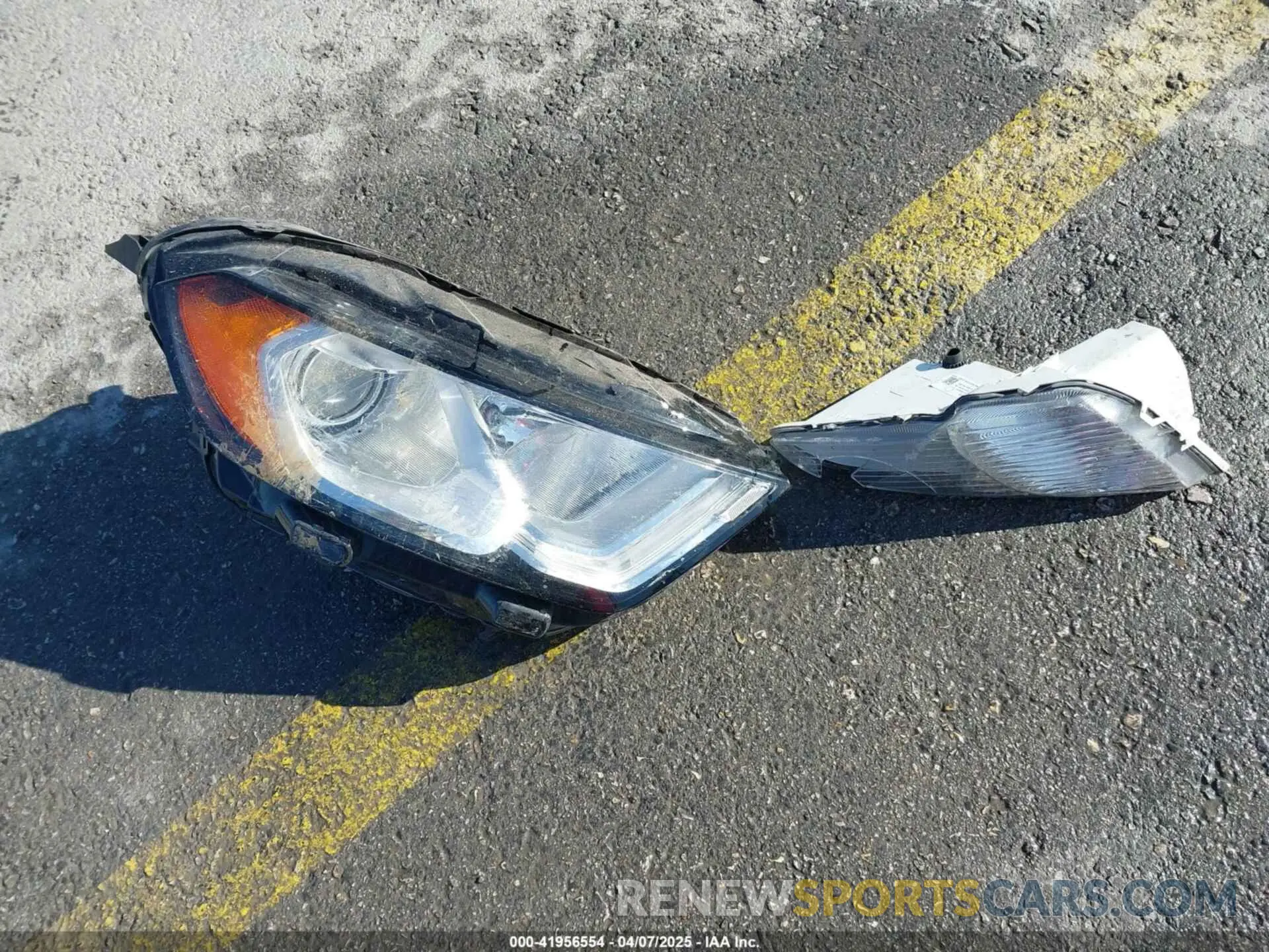 12 Photograph of a damaged car MAJ3S2GE0MC456479 FORD ECOSPORT 2021