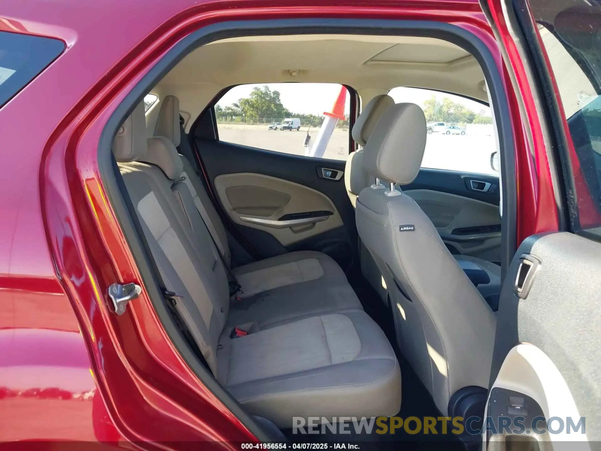 8 Photograph of a damaged car MAJ3S2GE0MC456479 FORD ECOSPORT 2021
