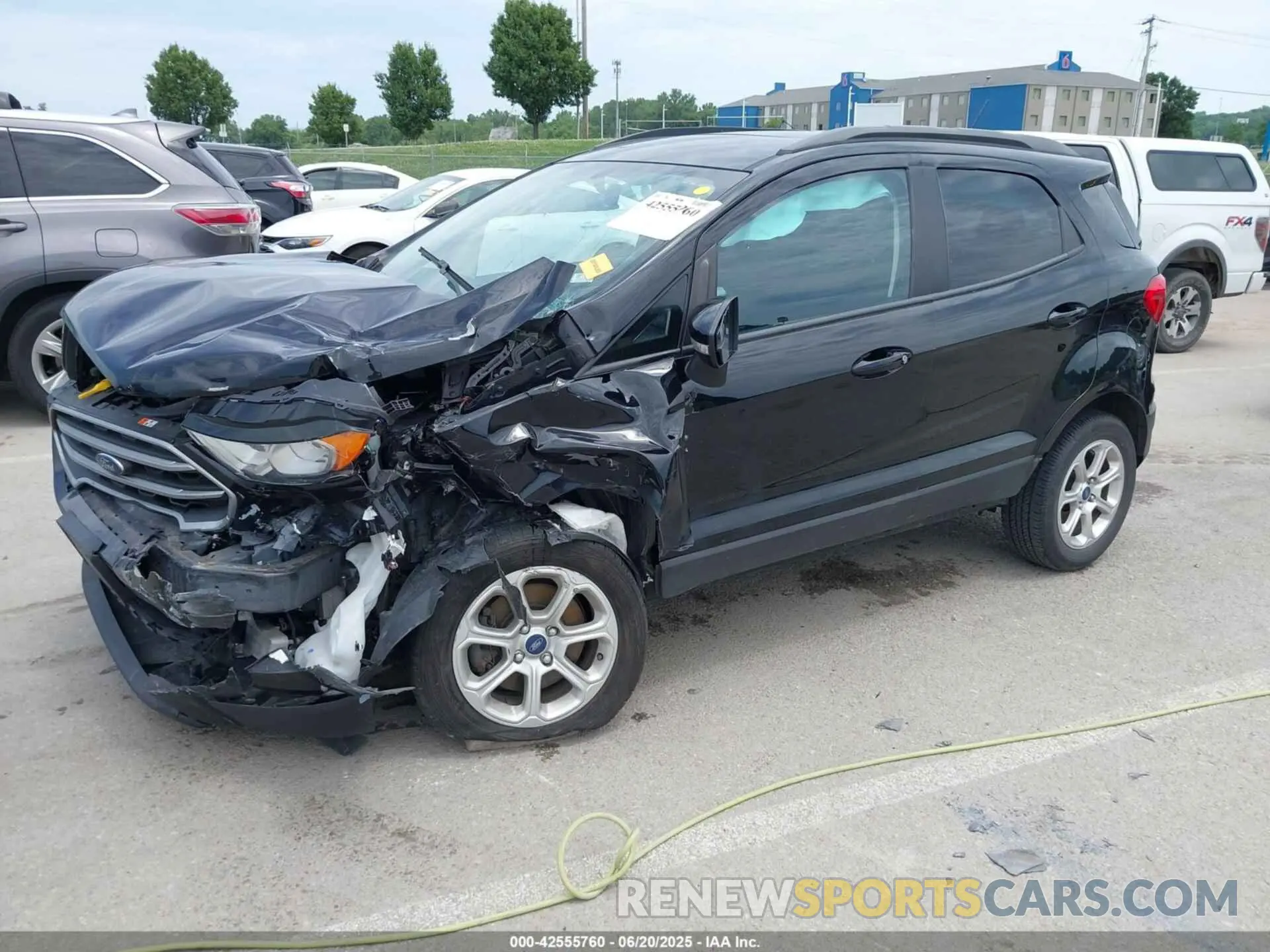 2 Фотография поврежденного автомобиля MAJ3S2GE1MC400373 FORD ECOSPORT 2021