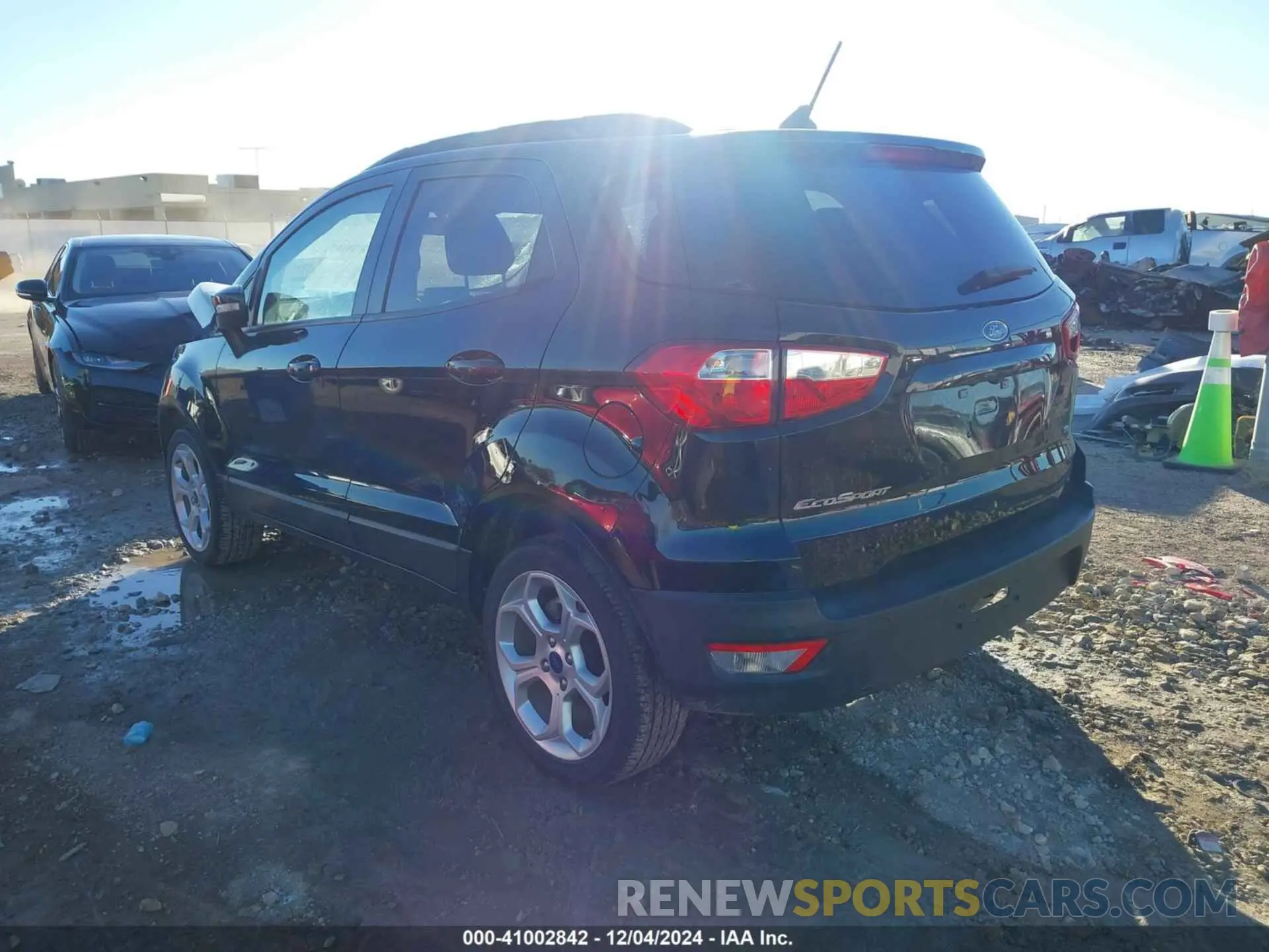 3 Photograph of a damaged car MAJ3S2GE1MC442350 FORD ECOSPORT 2021