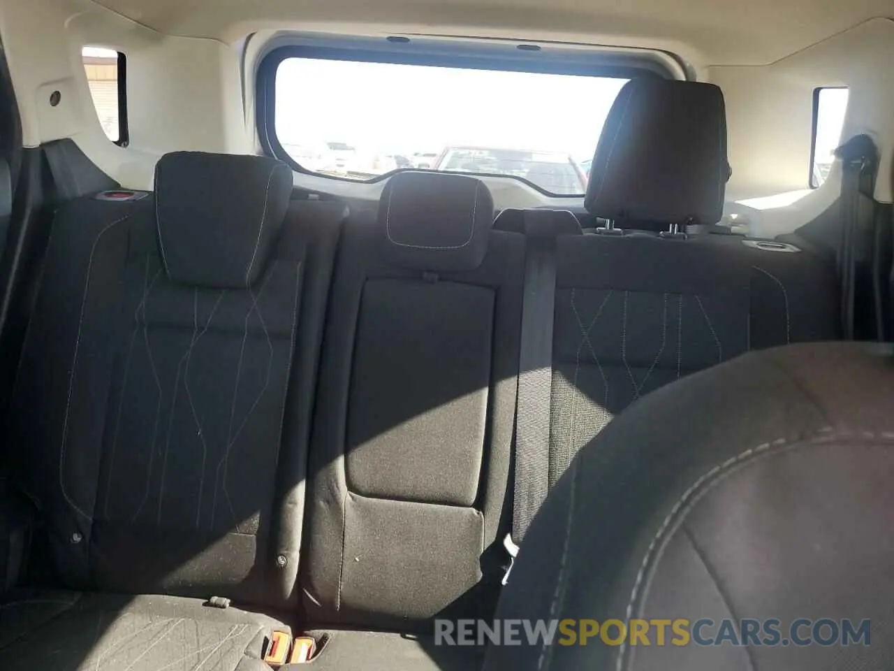 10 Фотография поврежденного автомобиля MAJ3S2GE2MC445273 FORD ECOSPORT 2021