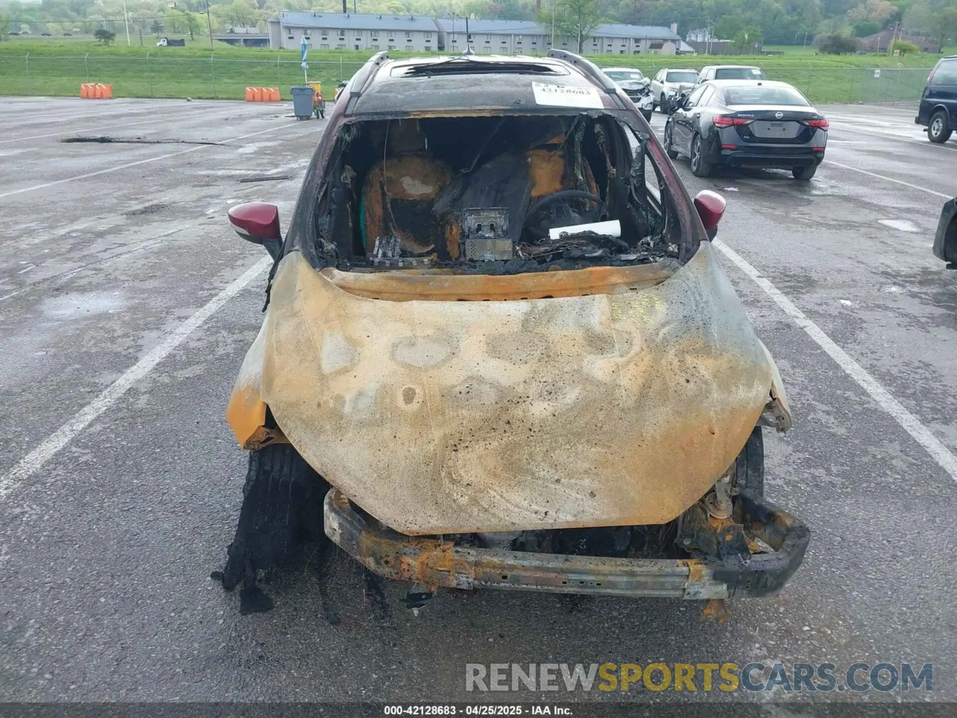 12 Фотография поврежденного автомобиля MAJ3S2GE4MC400903 FORD ECOSPORT 2021