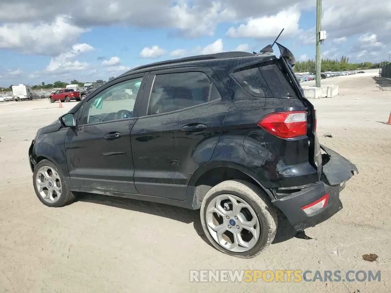2 Фотография поврежденного автомобиля MAJ3S2GE4MC447414 FORD ECOSPORT 2021
