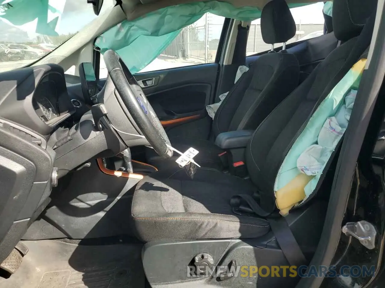 7 Фотография поврежденного автомобиля MAJ3S2GE4MC447414 FORD ECOSPORT 2021