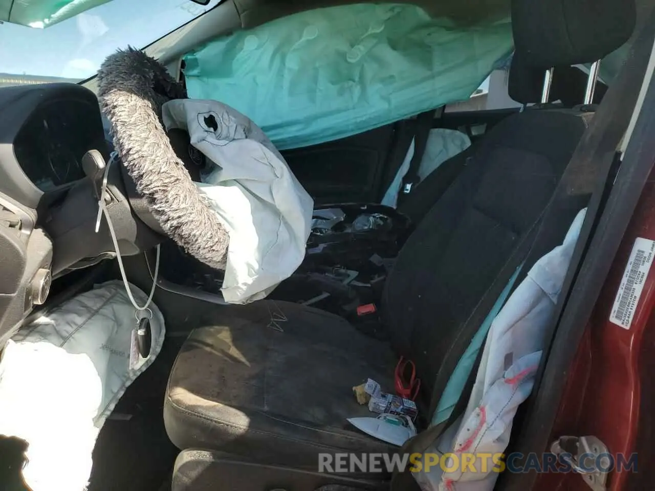 7 Фотография поврежденного автомобиля MAJ3S2GE8MC436335 FORD ECOSPORT 2021