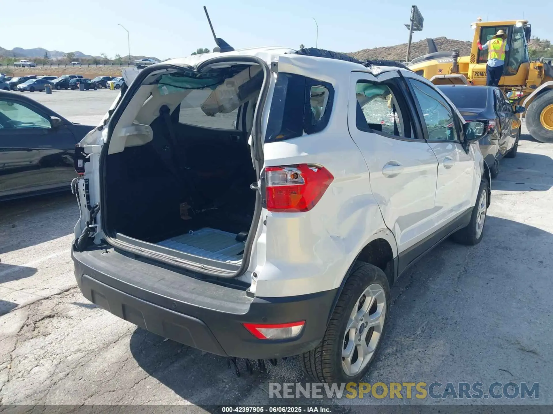 4 Фотография поврежденного автомобиля MAJ3S2GEXMC408021 FORD ECOSPORT 2021