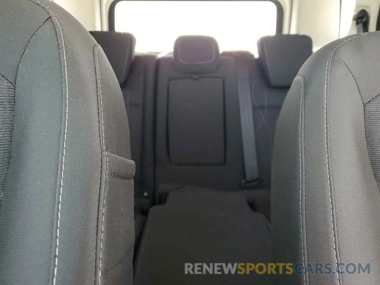 10 Фотография поврежденного автомобиля MAJ6S3GL8MC441407 FORD ECOSPORT 2021