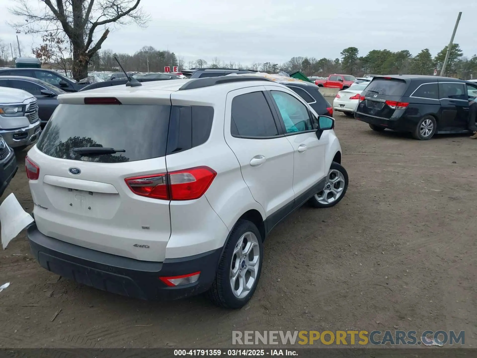 4 Photograph of a damaged car MAJ6S3GLXMC403693 FORD ECOSPORT 2021