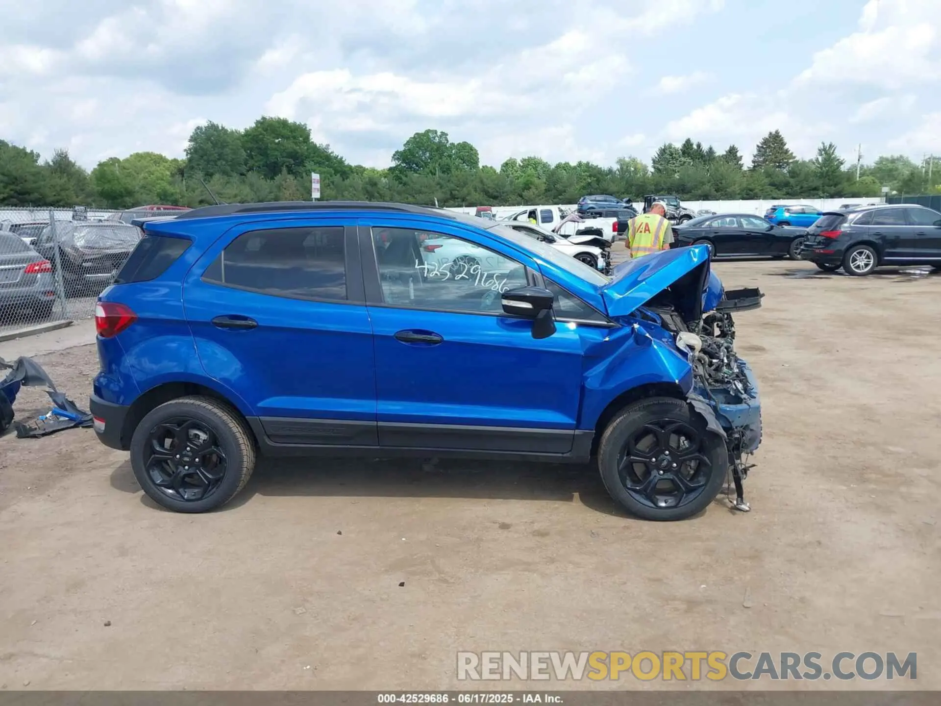 14 Фотография поврежденного автомобиля MAJ6S3JL2MC430184 FORD ECOSPORT 2021