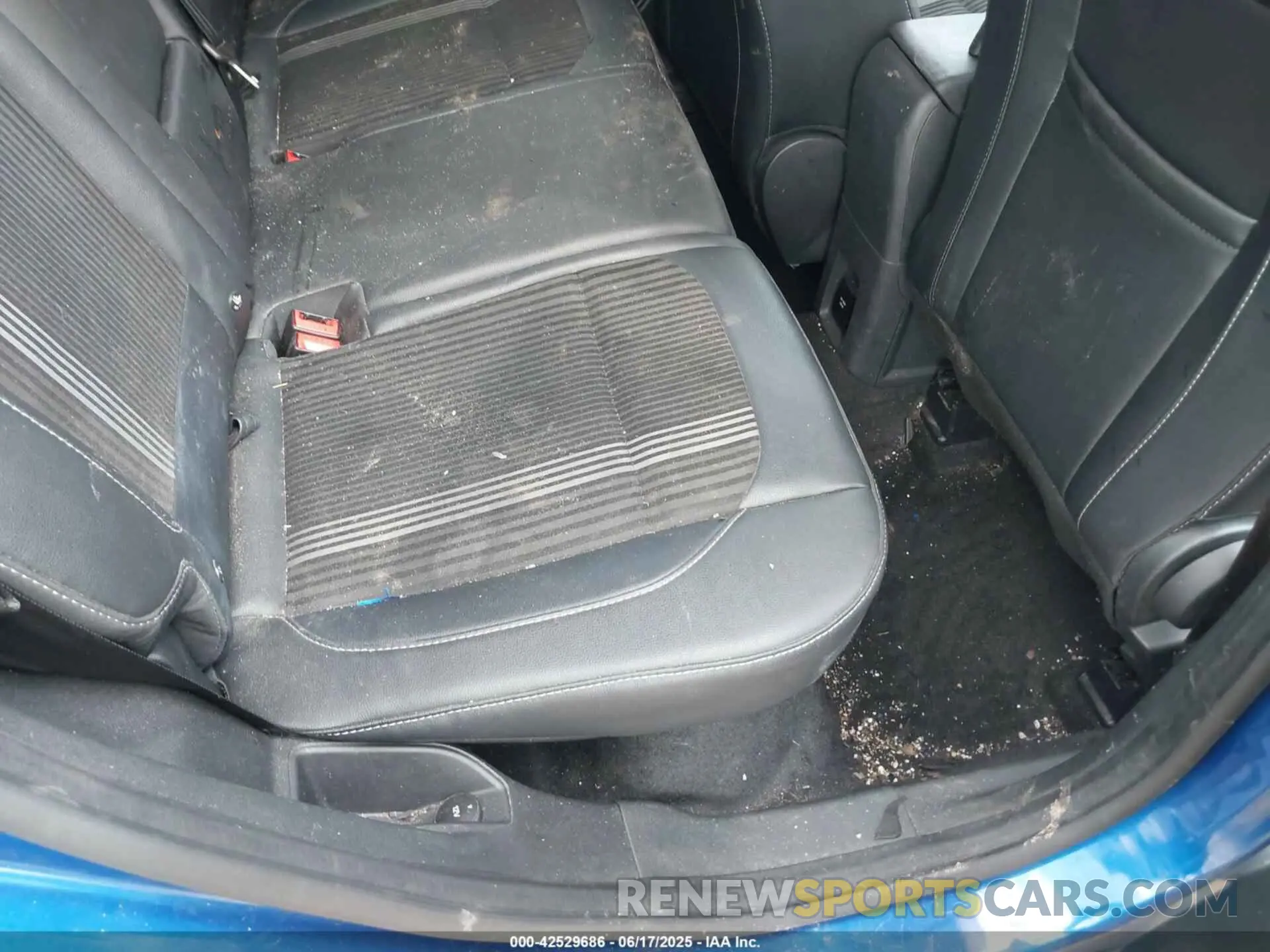 8 Фотография поврежденного автомобиля MAJ6S3JL2MC430184 FORD ECOSPORT 2021