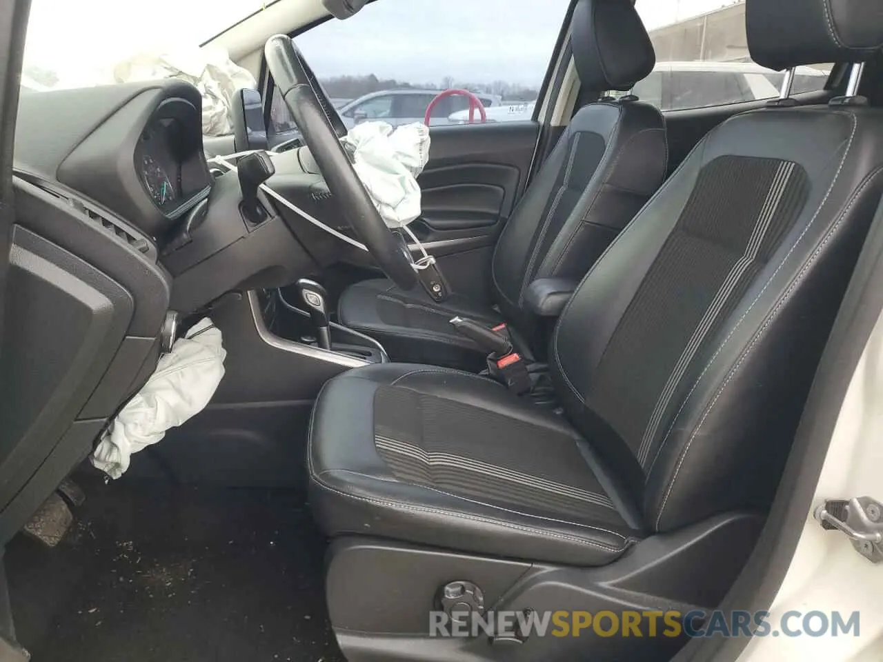 7 Фотография поврежденного автомобиля MAJ6S3JL6MC401495 FORD ECOSPORT 2021