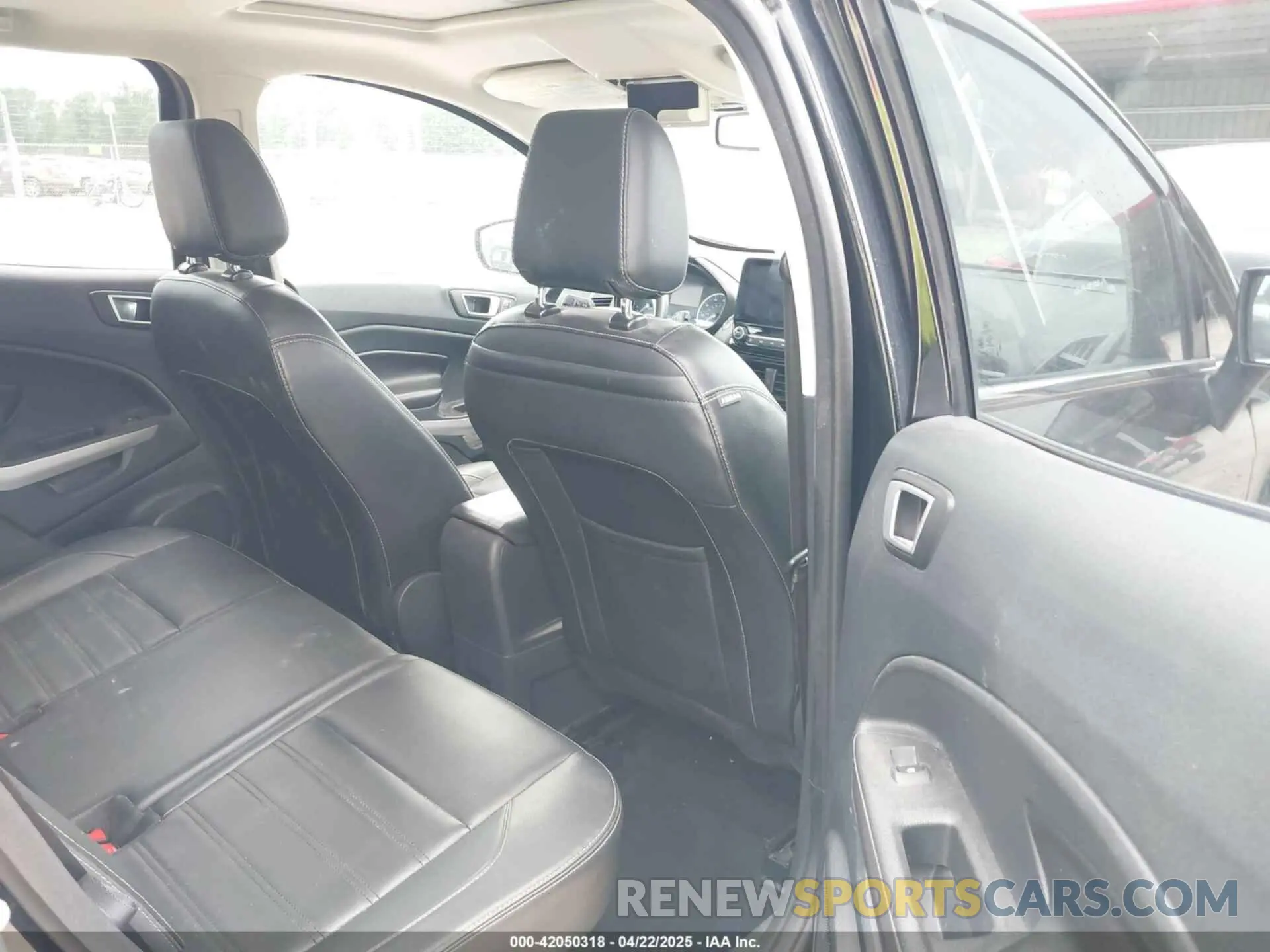 8 Photograph of a damaged car MAJ6S3KL7MC400564 FORD ECOSPORT 2021