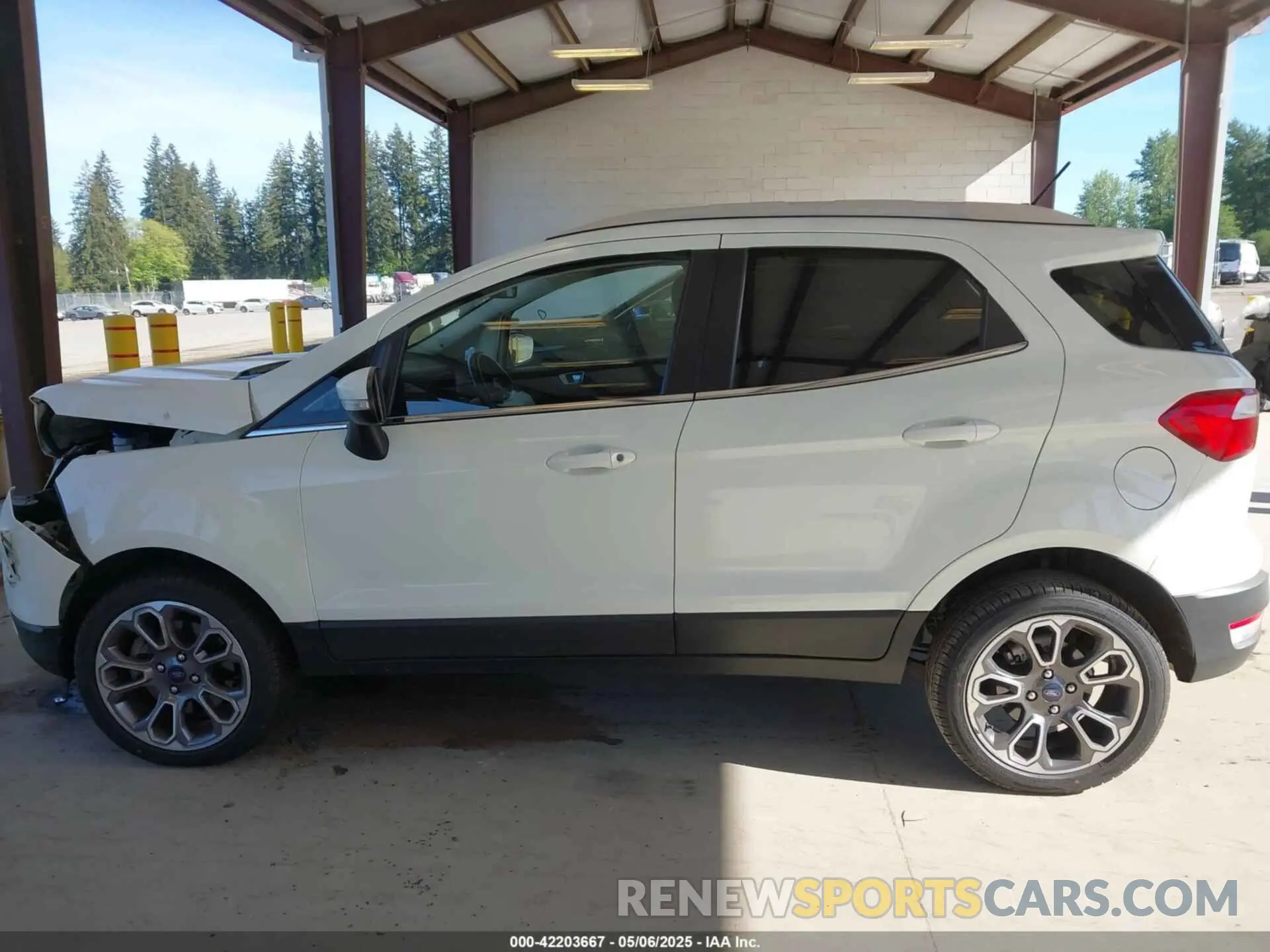 14 Фотография поврежденного автомобиля MAJ6S3KL8MC402081 FORD ECOSPORT 2021
