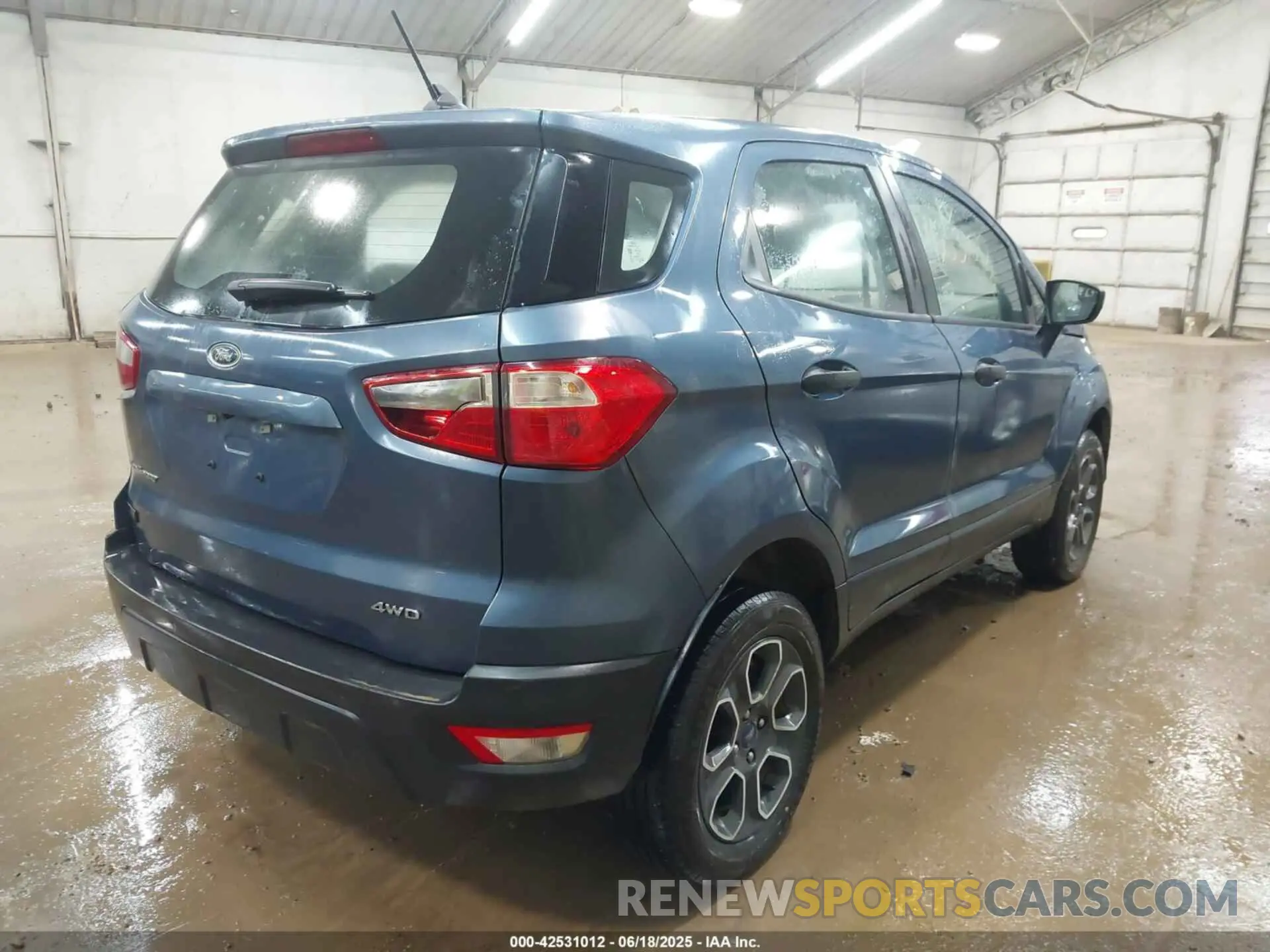 4 Photograph of a damaged car MAJ6S3FL3NC475001 FORD ECOSPORT 2022