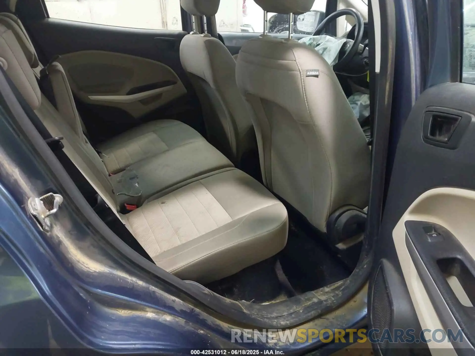 8 Photograph of a damaged car MAJ6S3FL3NC475001 FORD ECOSPORT 2022
