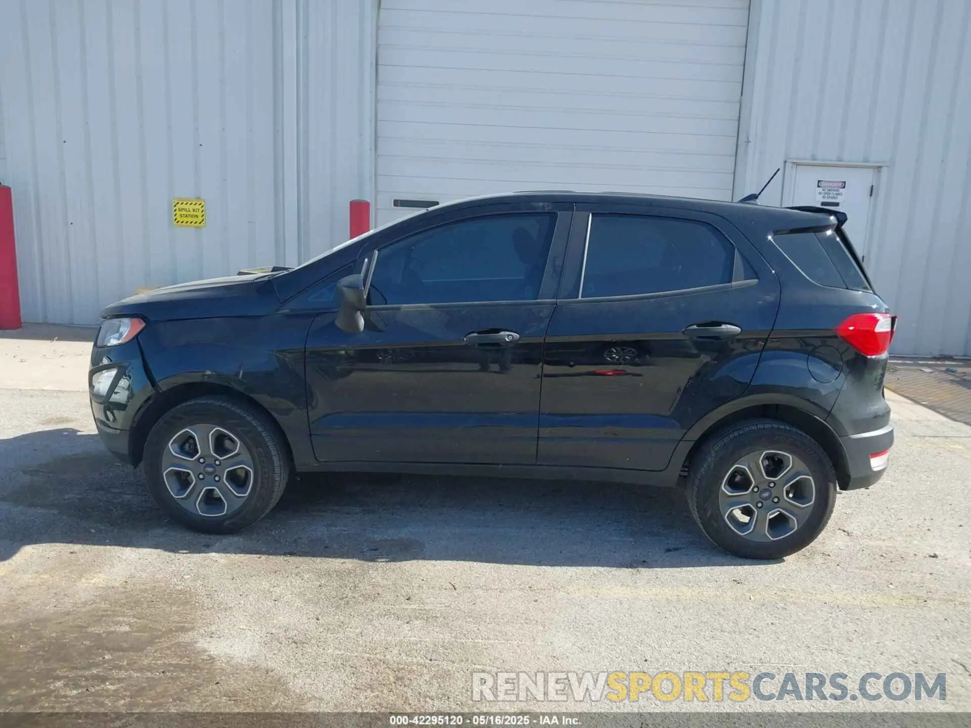 14 Photograph of a damaged car MAJ6S3FL9NC467677 FORD ECOSPORT 2022