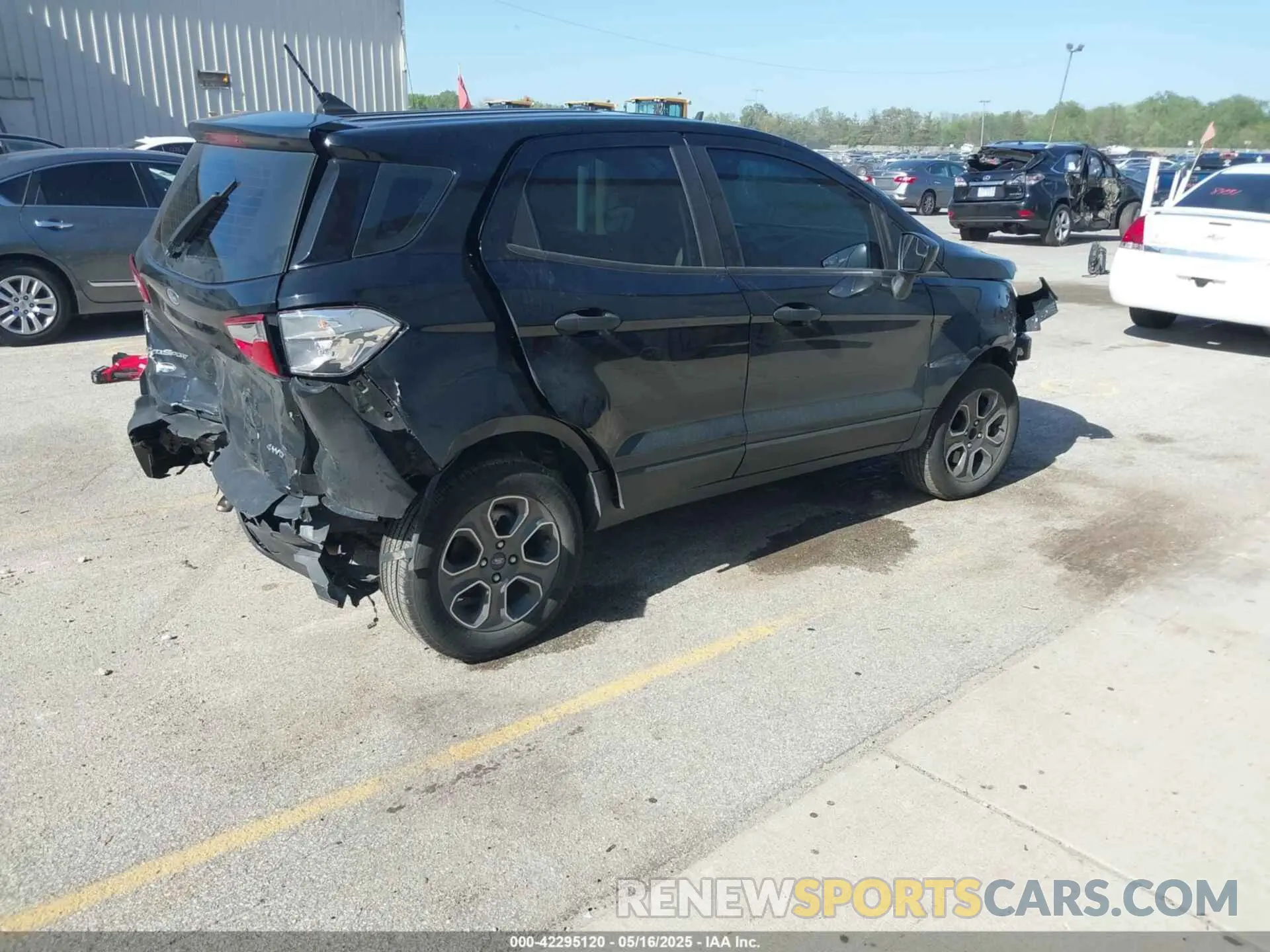 4 Photograph of a damaged car MAJ6S3FL9NC467677 FORD ECOSPORT 2022