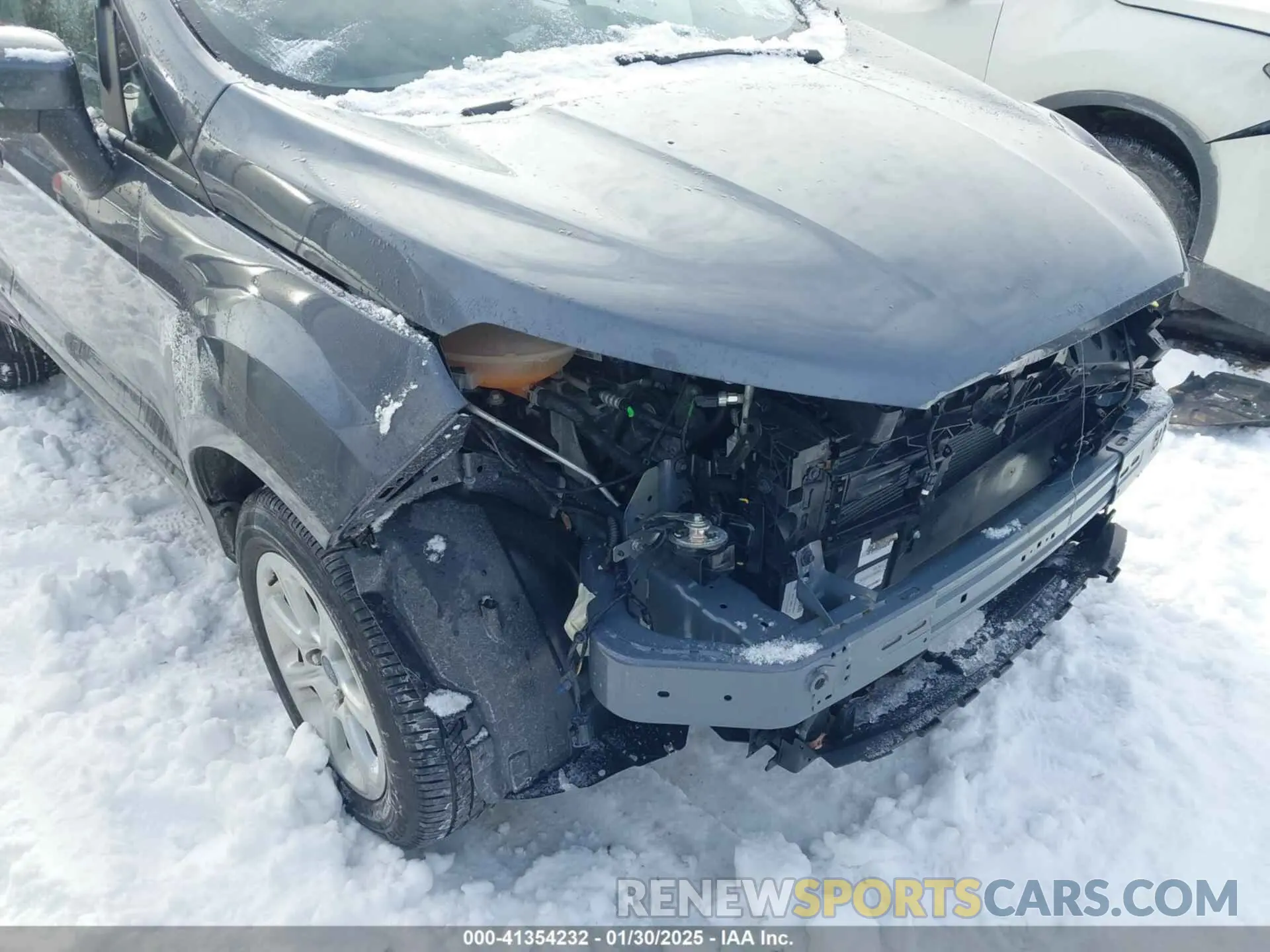19 Photograph of a damaged car MAJ6S3GL0NC466609 FORD ECOSPORT 2022