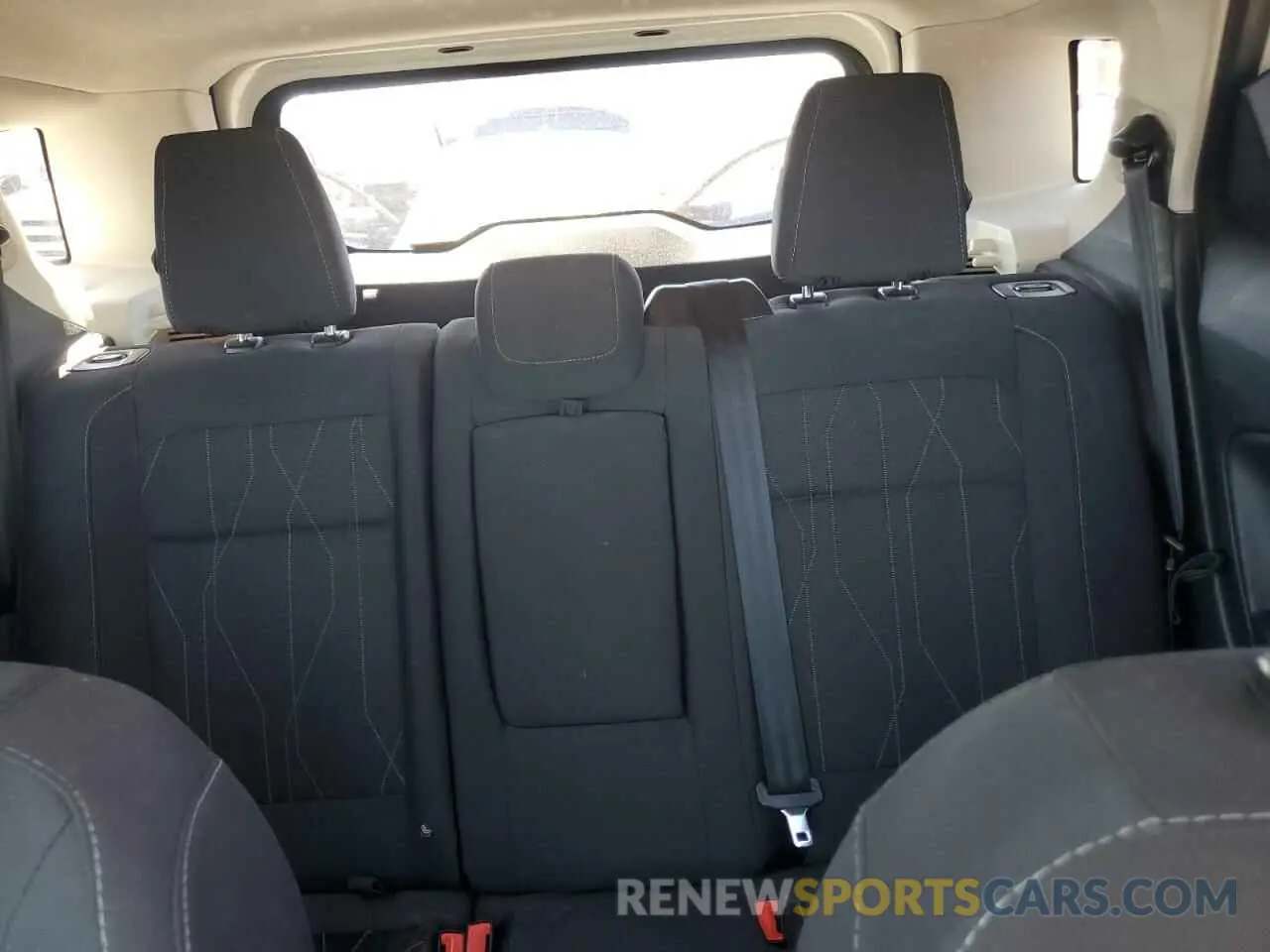 10 Фотография поврежденного автомобиля MAJ6S3GL0NC473978 FORD ECOSPORT 2022