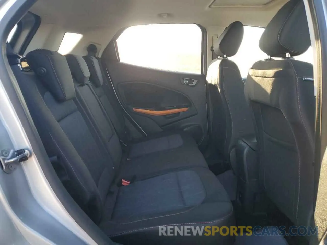 11 Фотография поврежденного автомобиля MAJ6S3GL5NC461213 FORD ECOSPORT 2022