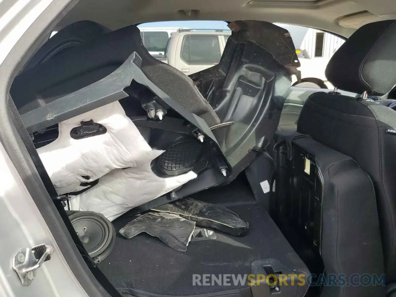11 Photograph of a damaged car MAJ6S3GL6NC473712 FORD ECOSPORT 2022