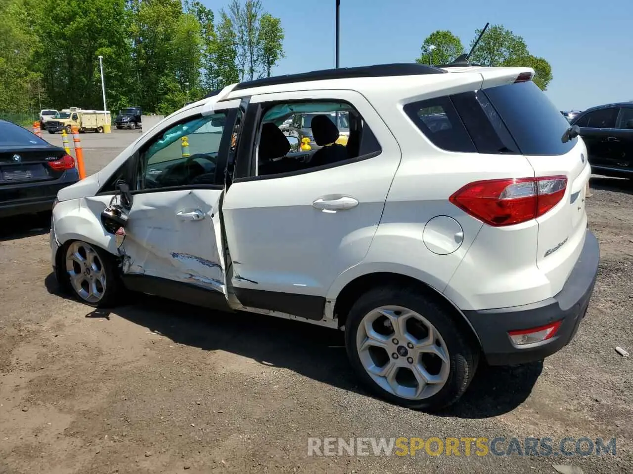 2 Фотография поврежденного автомобиля MAJ6S3GL7NC466090 FORD ECOSPORT 2022