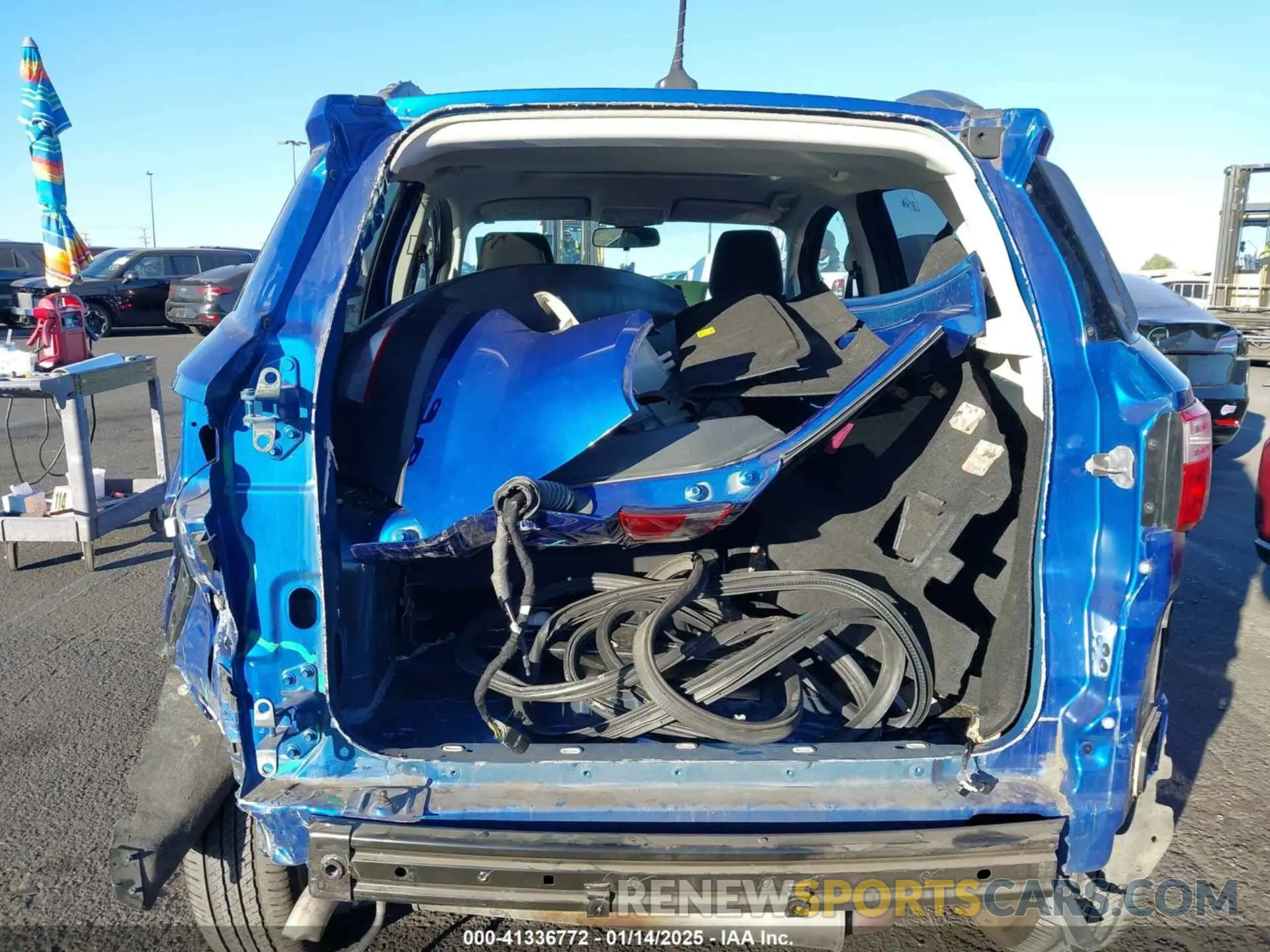 17 Фотография поврежденного автомобиля MAJ6S3GL8NC470049 FORD ECOSPORT 2022
