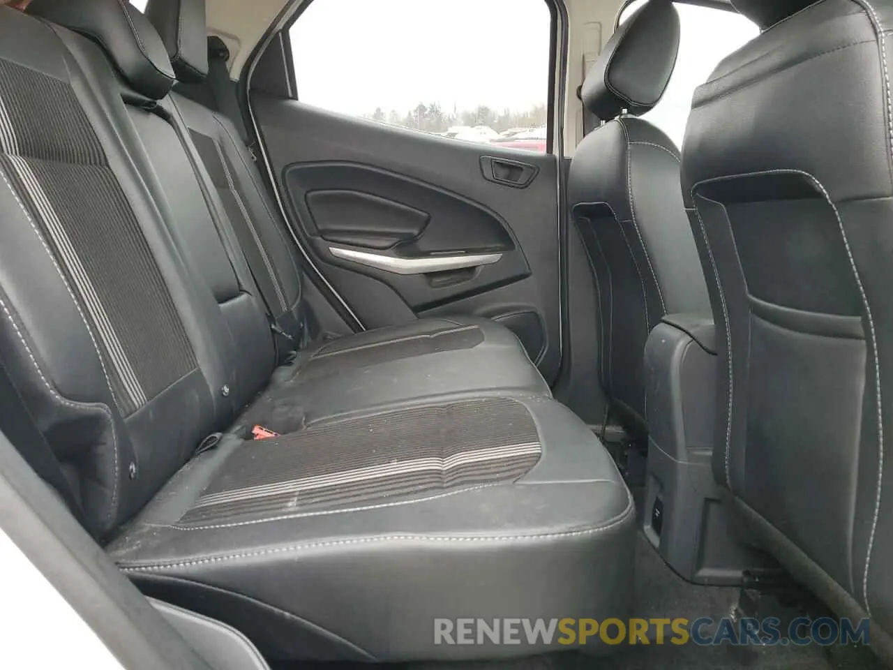 11 Photograph of a damaged car MAJ6S3JL3NC462403 FORD ECOSPORT 2022