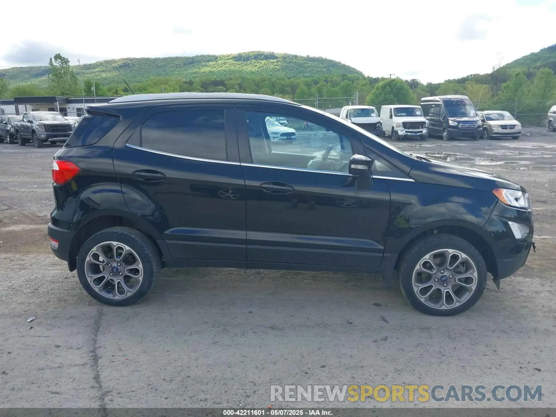 13 Фотография поврежденного автомобиля MAJ6S3KL6NC472017 FORD ECOSPORT 2022