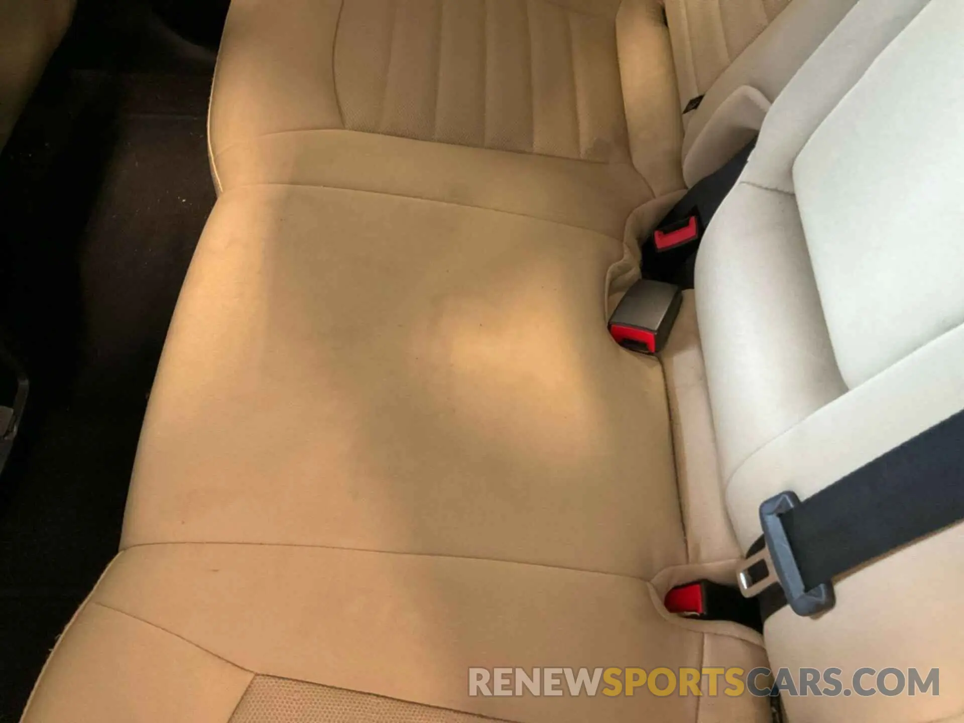 30 Photograph of a damaged car 2FMPK3G90KBB77286 FORD EDGE 2019