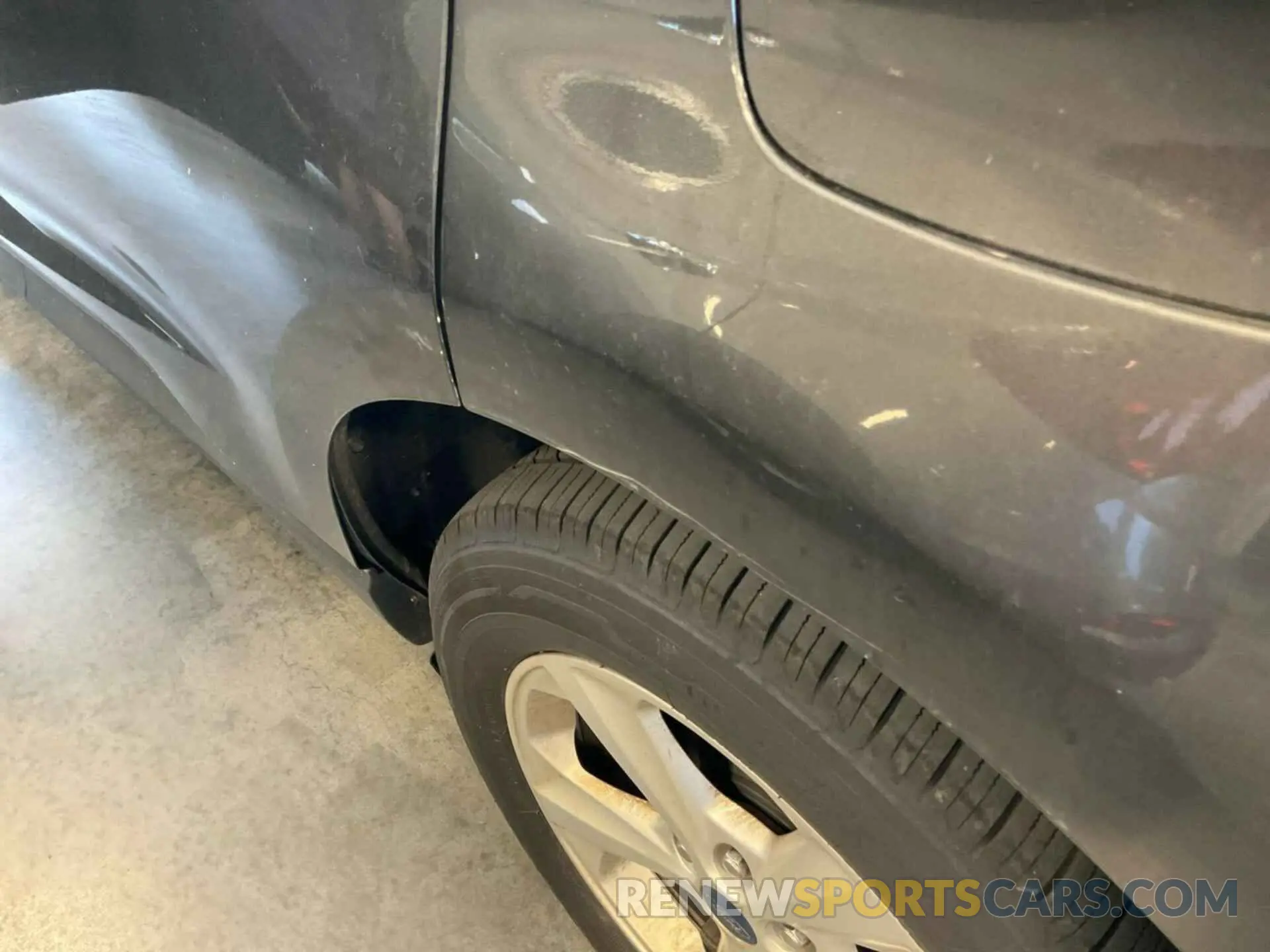 31 Photograph of a damaged car 2FMPK3G90KBB77286 FORD EDGE 2019