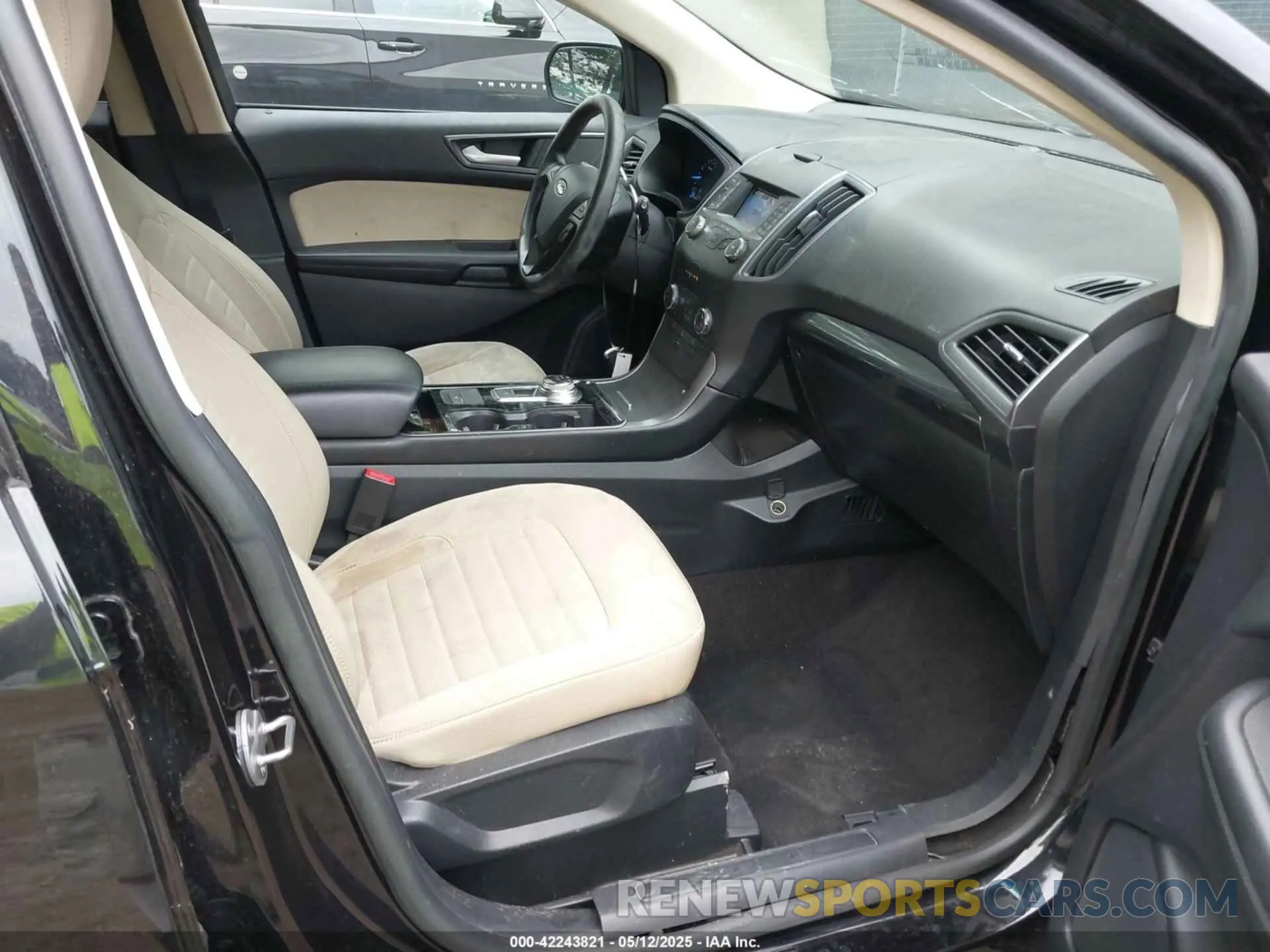 5 Photograph of a damaged car 2FMPK3G95KBC24120 FORD EDGE 2019