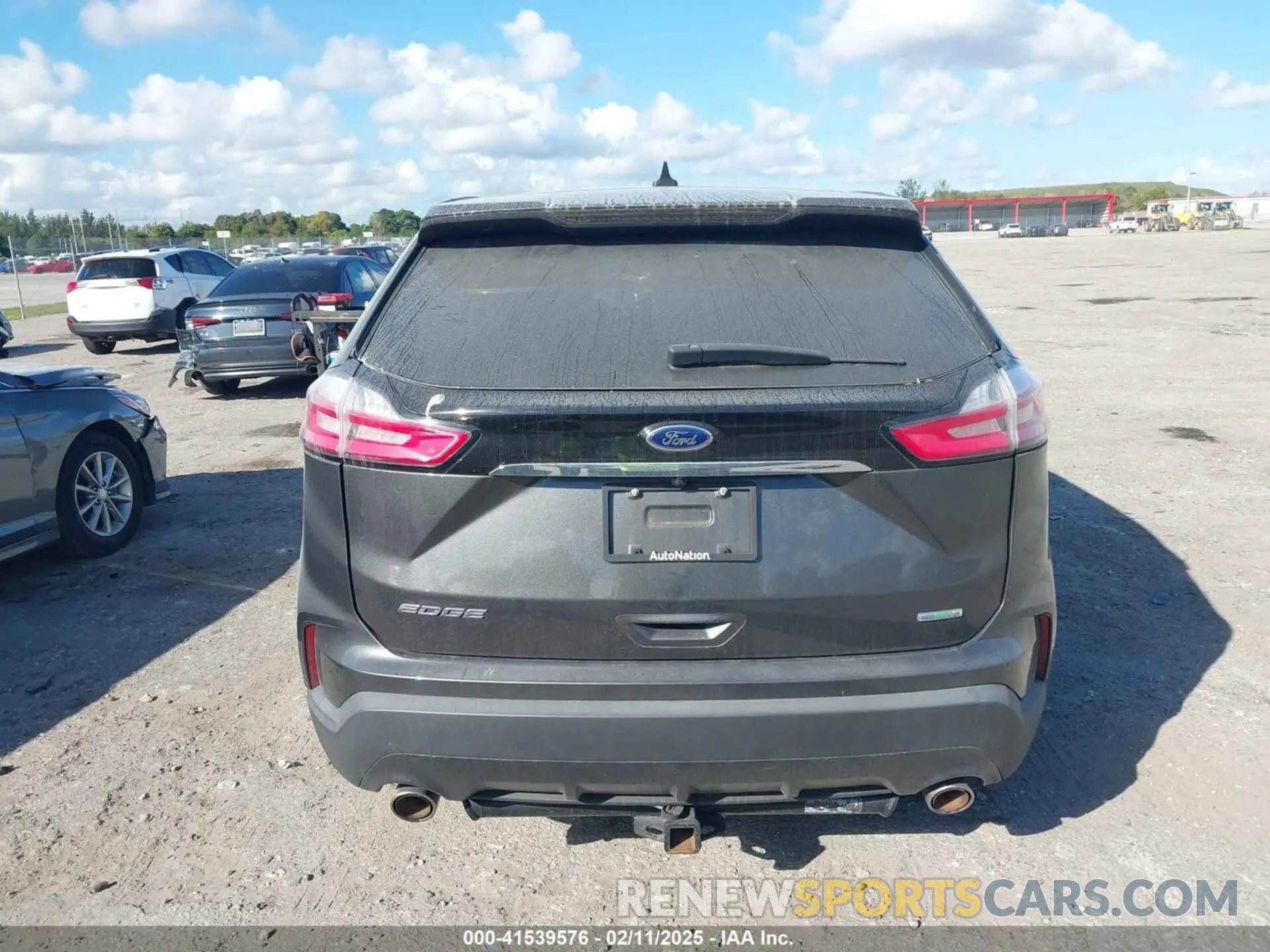 17 Фотография поврежденного автомобиля 2FMPK3G99KBC15761 FORD EDGE 2019