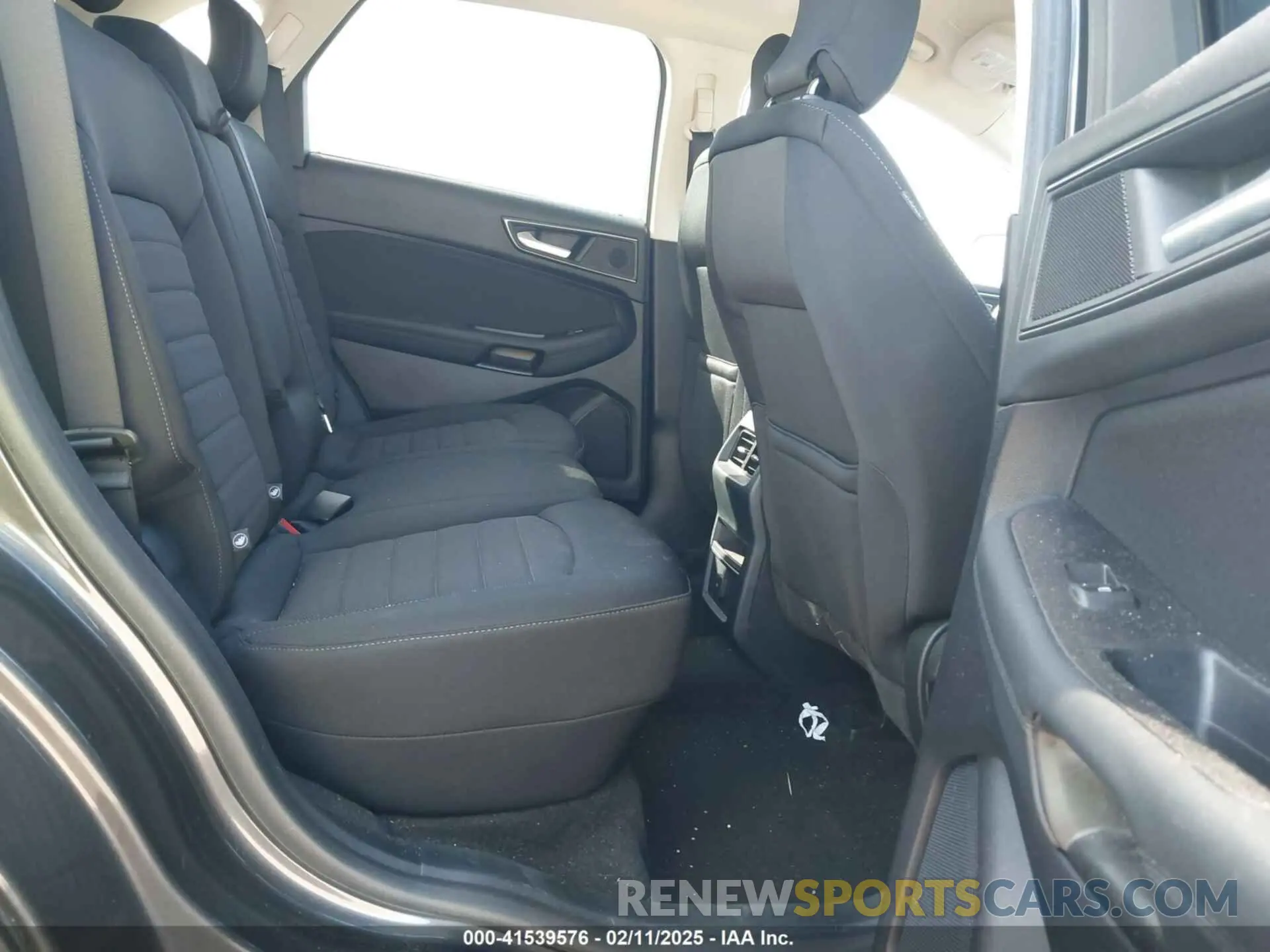 8 Фотография поврежденного автомобиля 2FMPK3G99KBC15761 FORD EDGE 2019