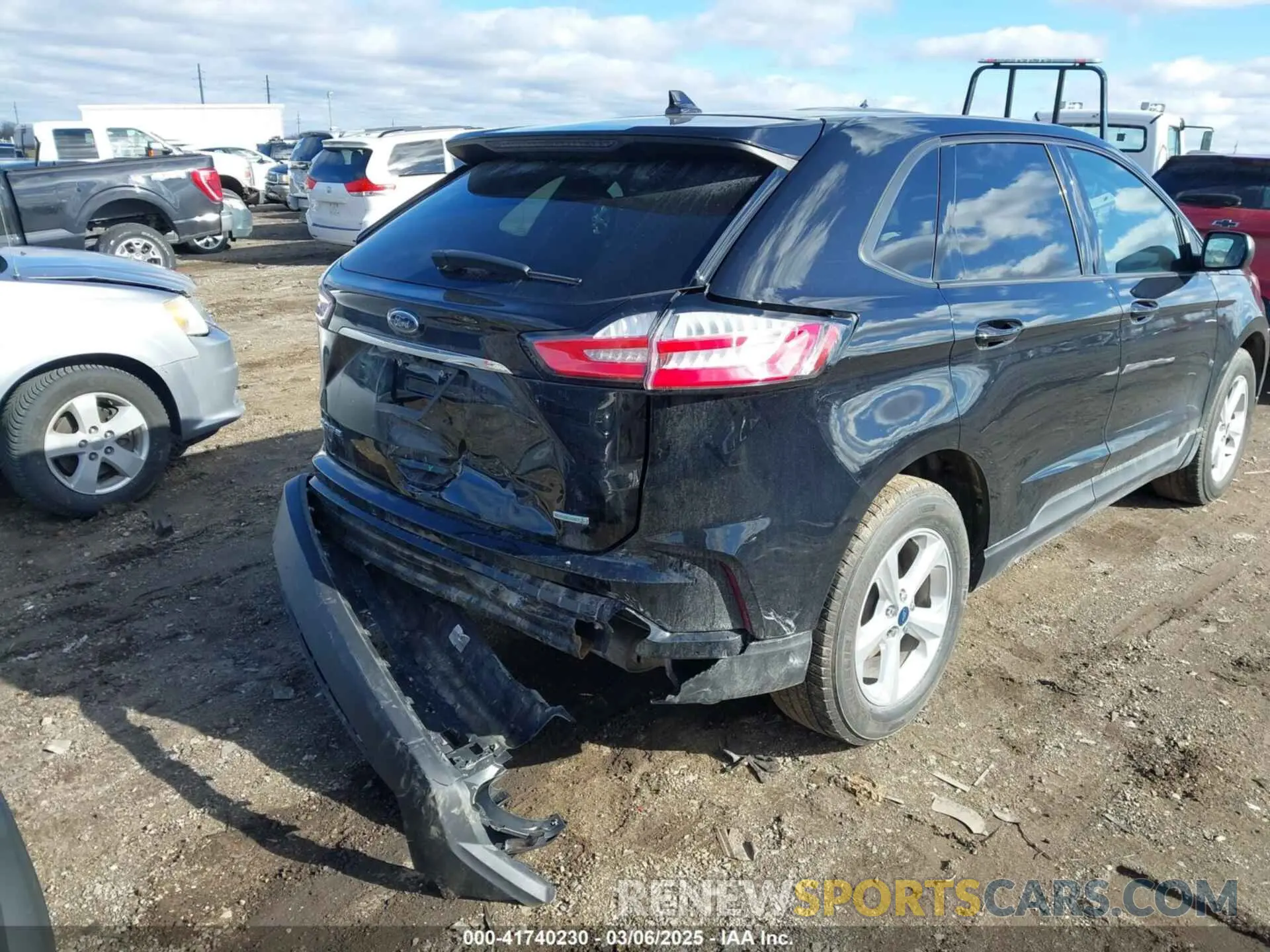 4 Фотография поврежденного автомобиля 2FMPK3G9XKBB31884 FORD EDGE 2019
