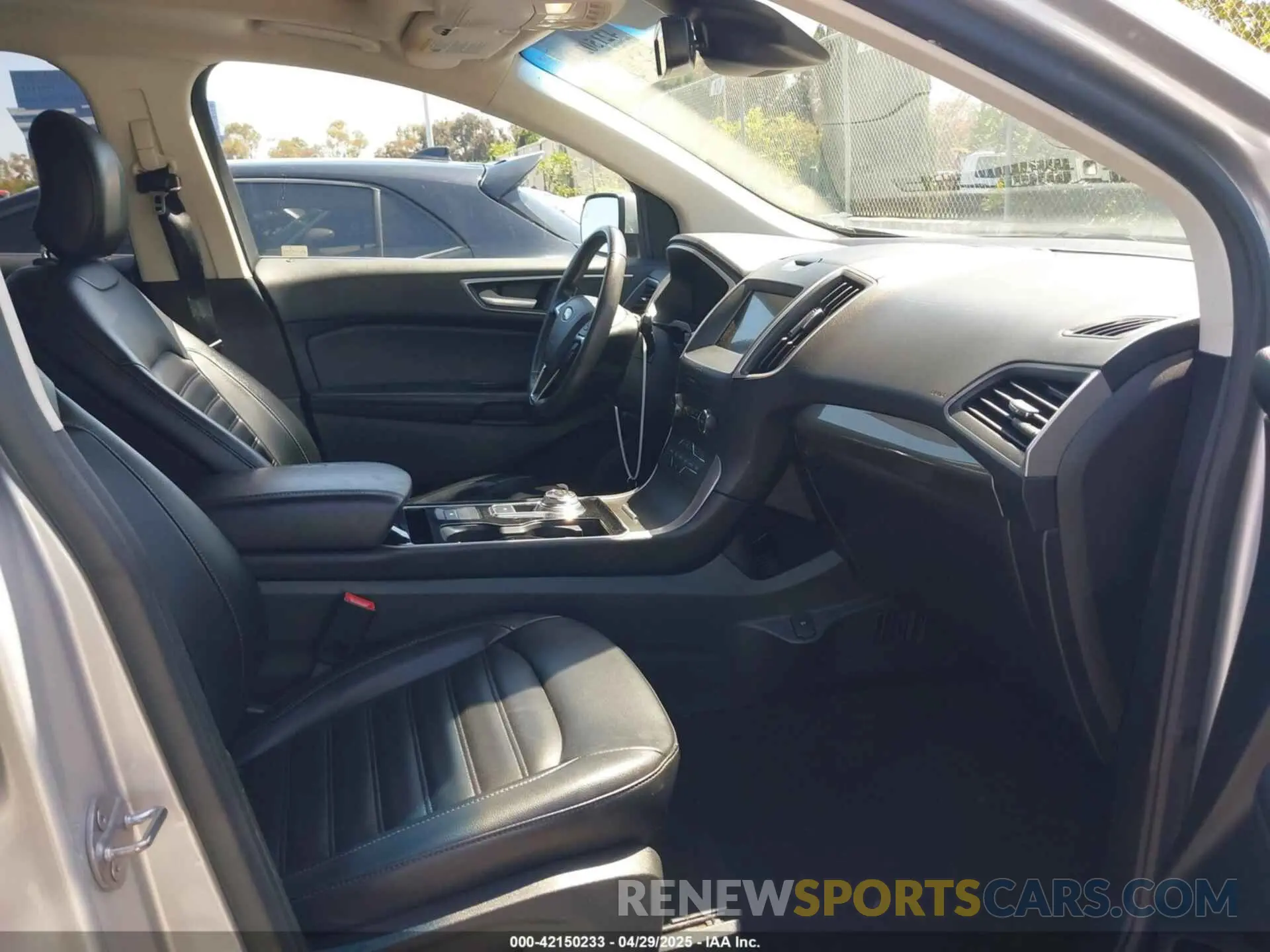 5 Photograph of a damaged car 2FMPK3J90KBB13368 FORD EDGE 2019