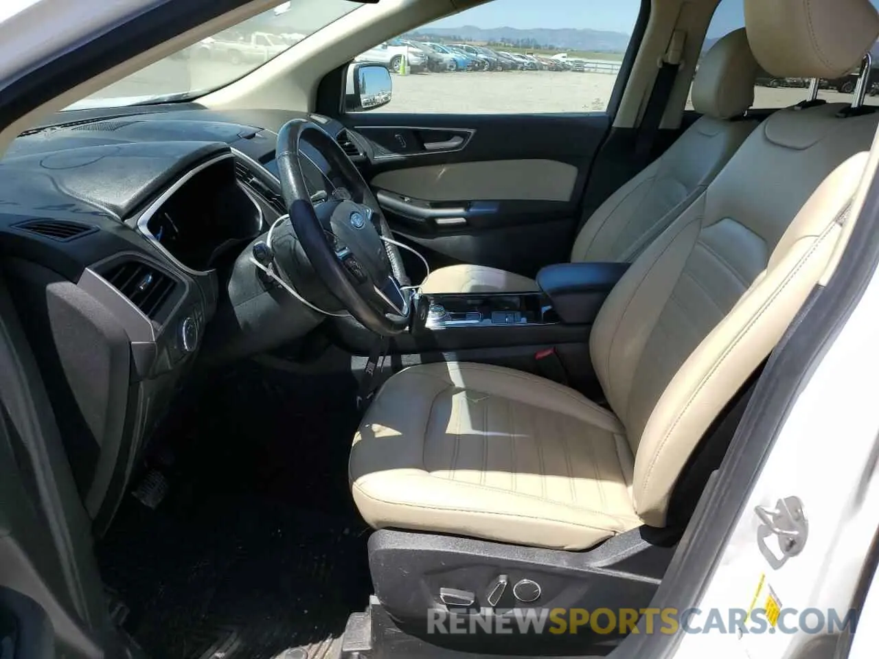 7 Фотография поврежденного автомобиля 2FMPK3J90KBB37430 FORD EDGE 2019