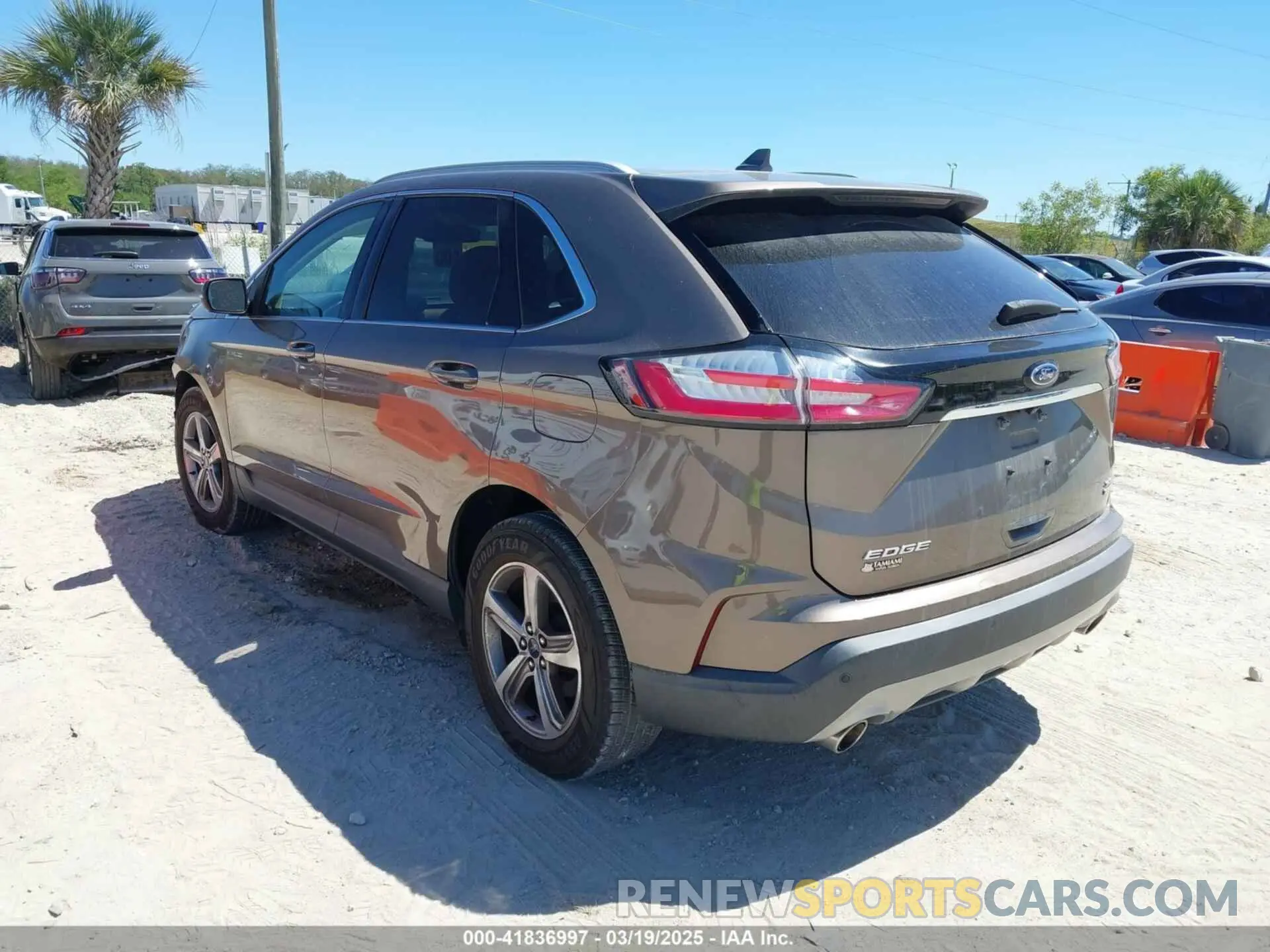 3 Photograph of a damaged car 2FMPK3J90KBB67205 FORD EDGE 2019