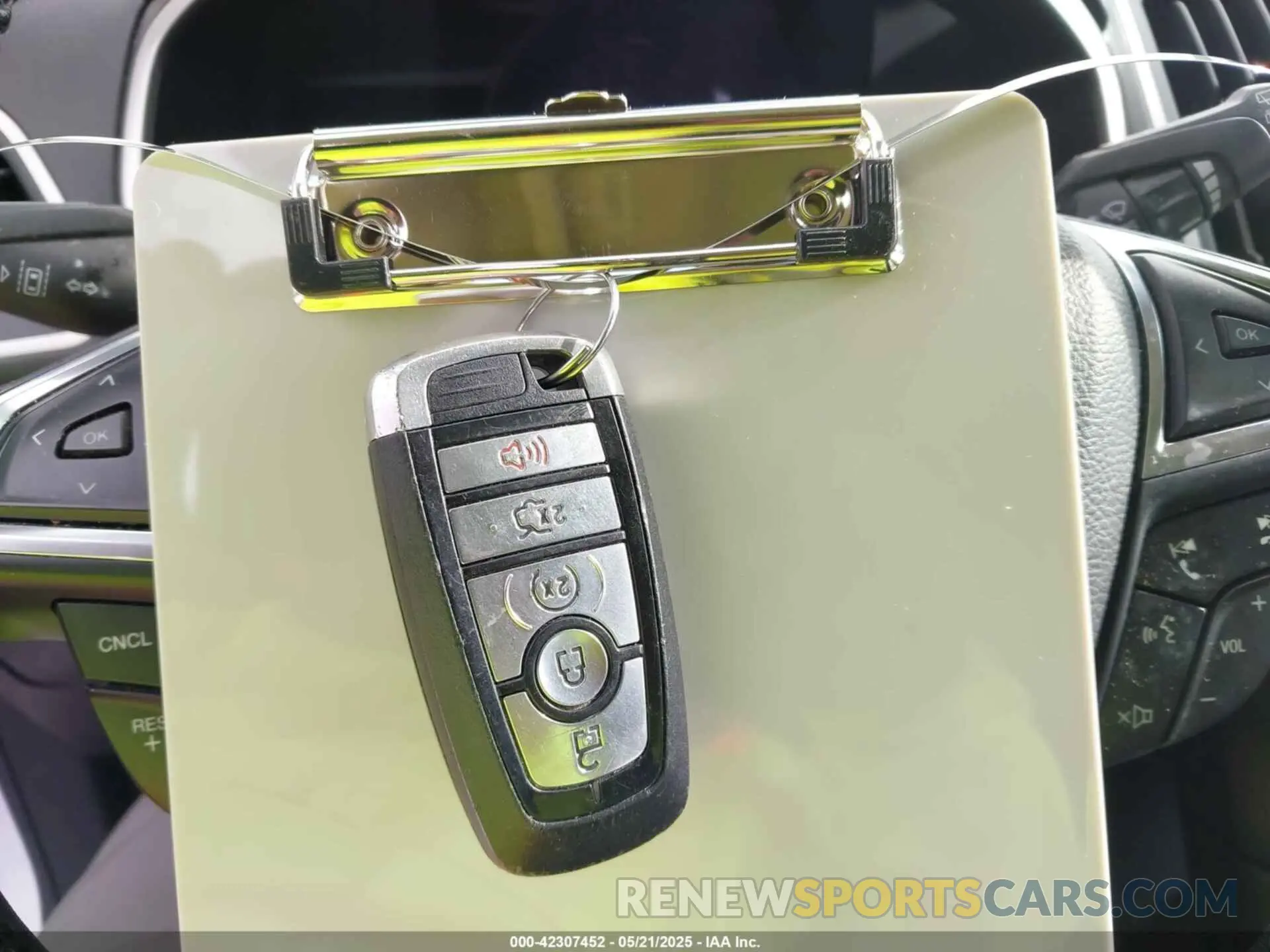 11 Photograph of a damaged car 2FMPK3J91KBC17903 FORD EDGE 2019