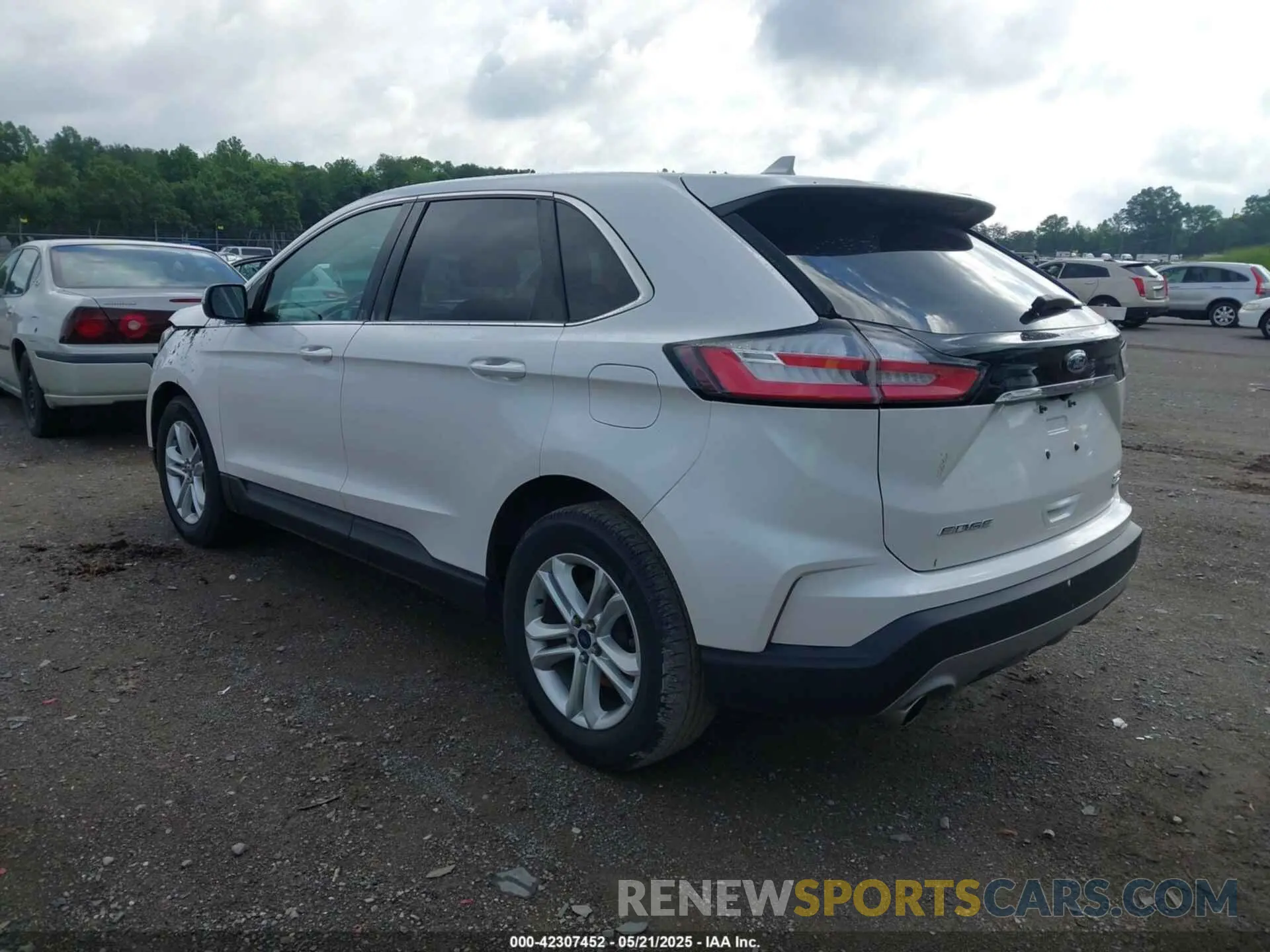 3 Photograph of a damaged car 2FMPK3J91KBC17903 FORD EDGE 2019